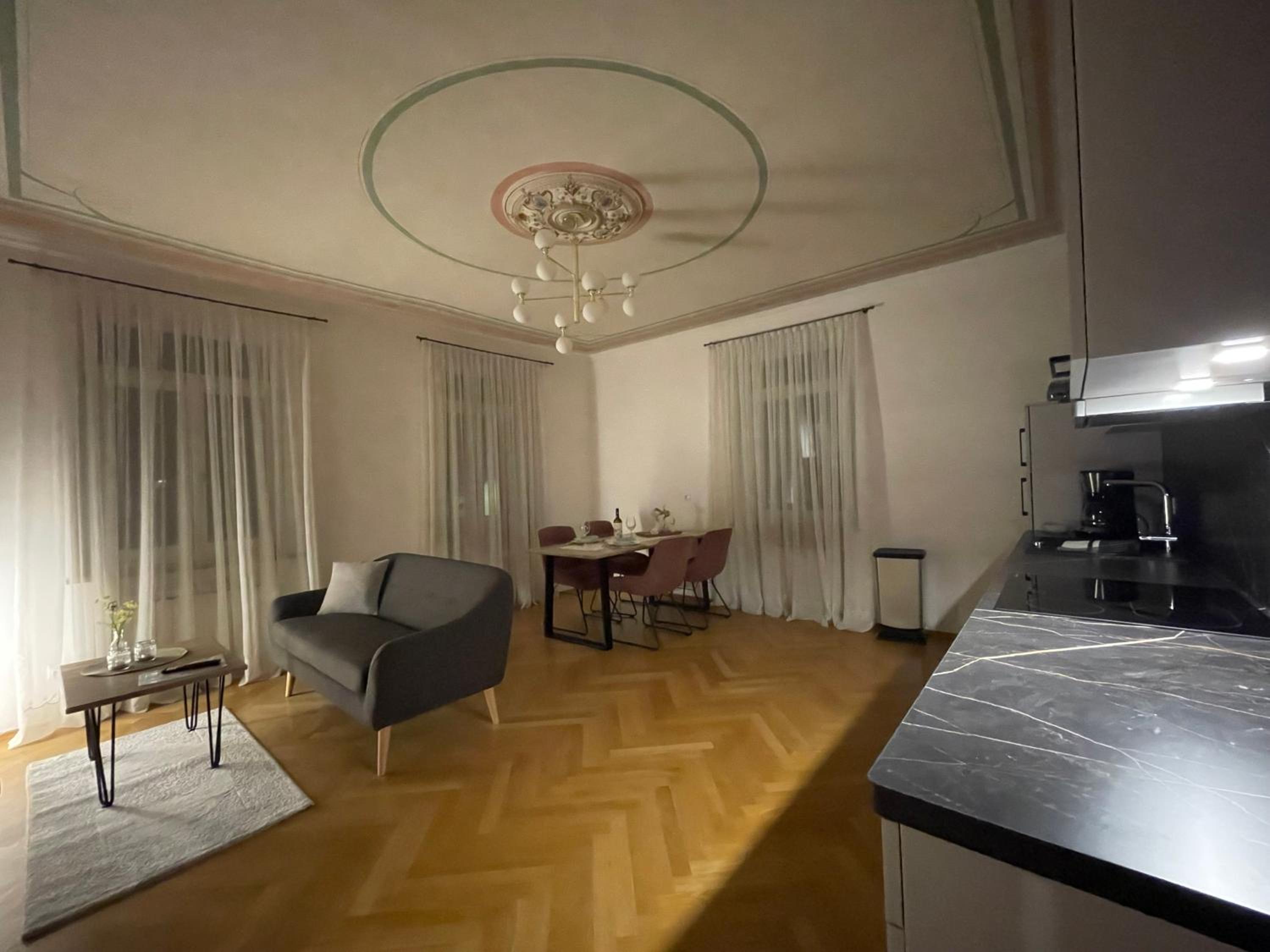 aus-ZEIT Apartments