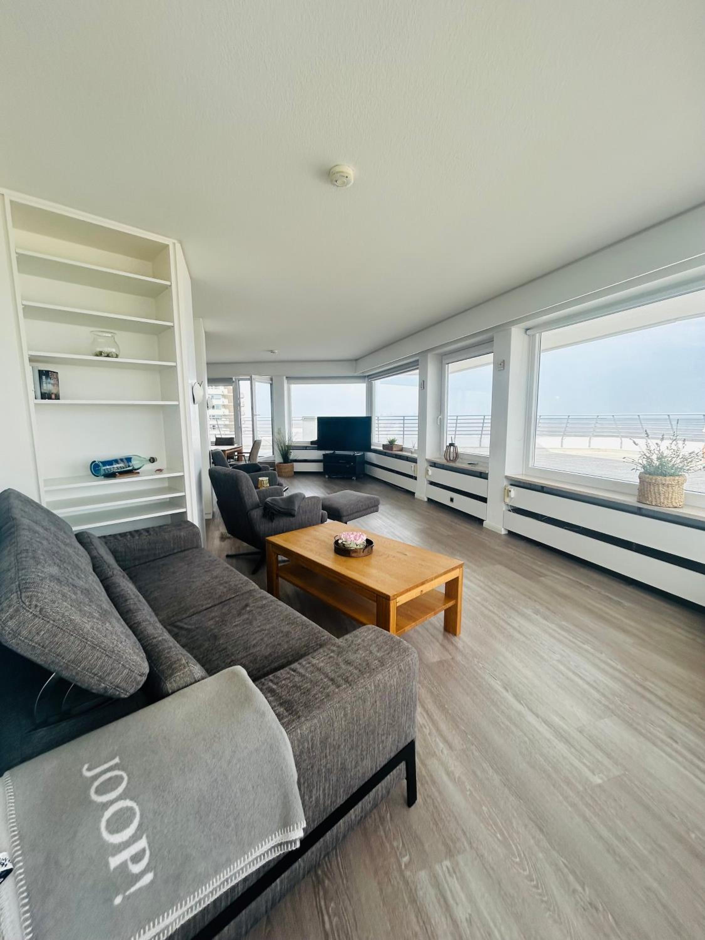 Penthouse Duhner Strand view 4
