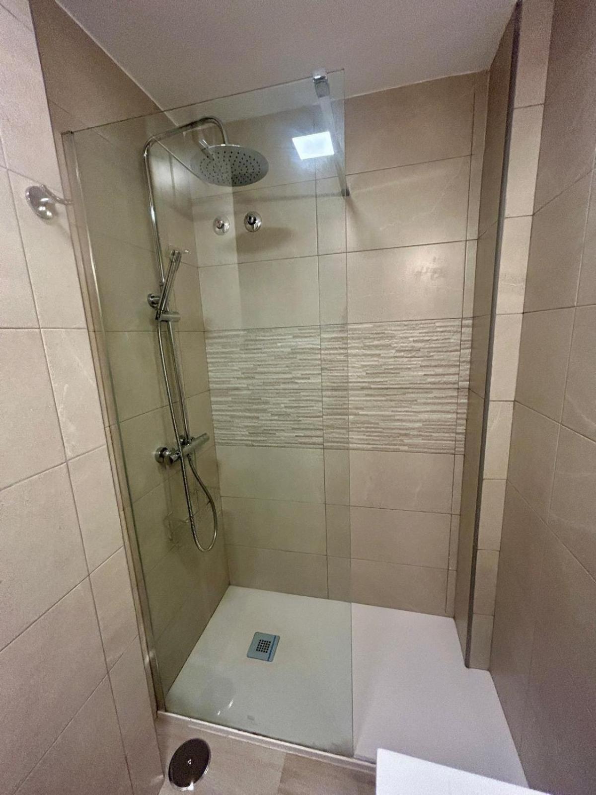 CENTRO ESTUDIO CON BALCÓN Torremolinos