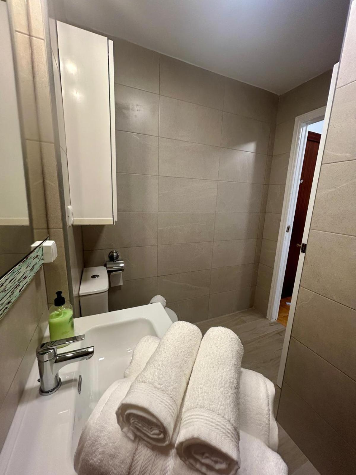 CENTRO ESTUDIO CON BALCÓN Torremolinos
