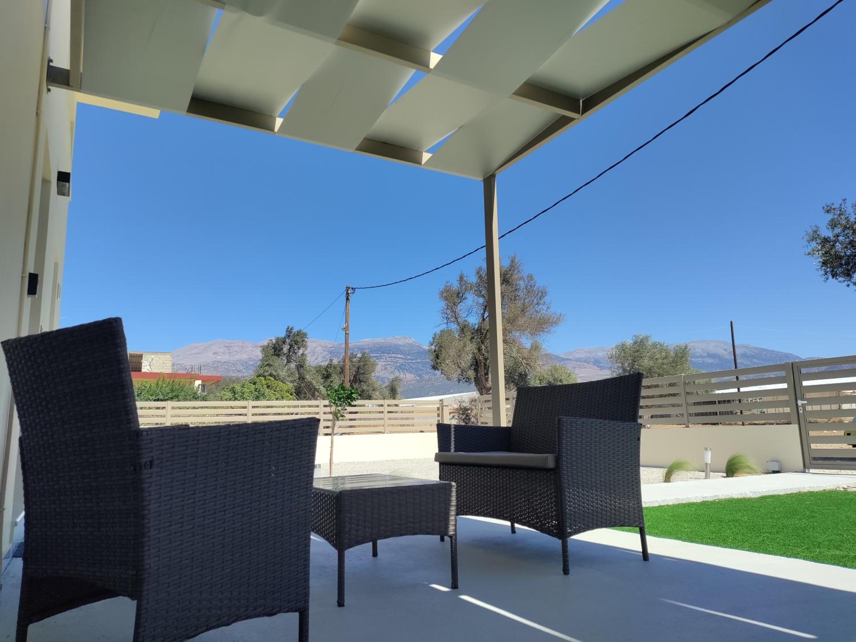 LIVAS Residence