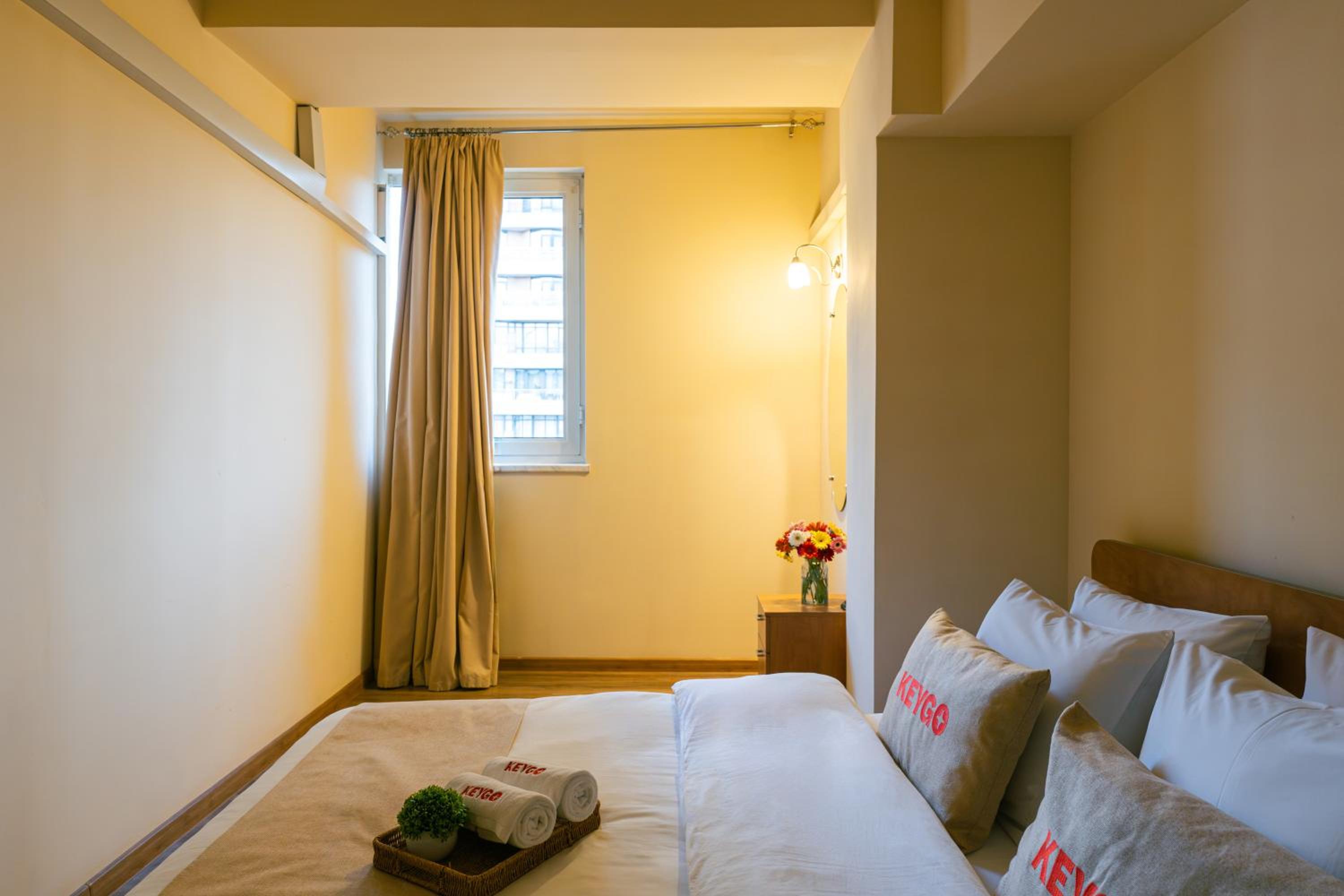 1BR Apt Near Opera City Center by Keygo 90