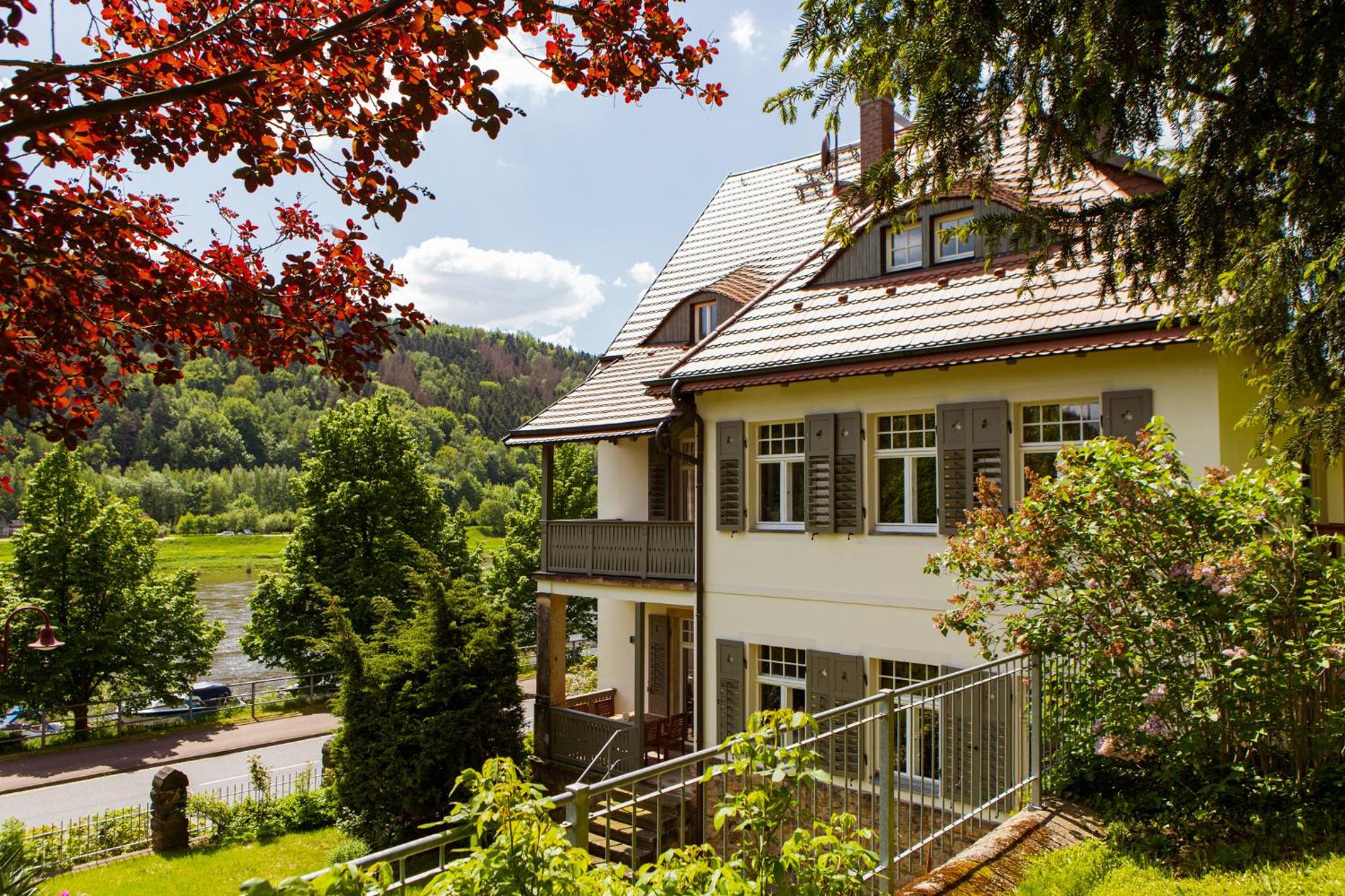 Villa Elbufer
