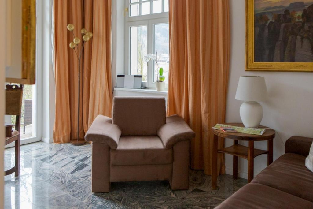 Villa Elbufer