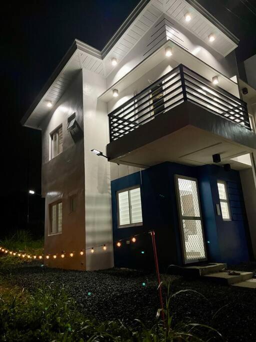 Cozy home in Rizal with stunning lake view & near overlooking cafes view 4