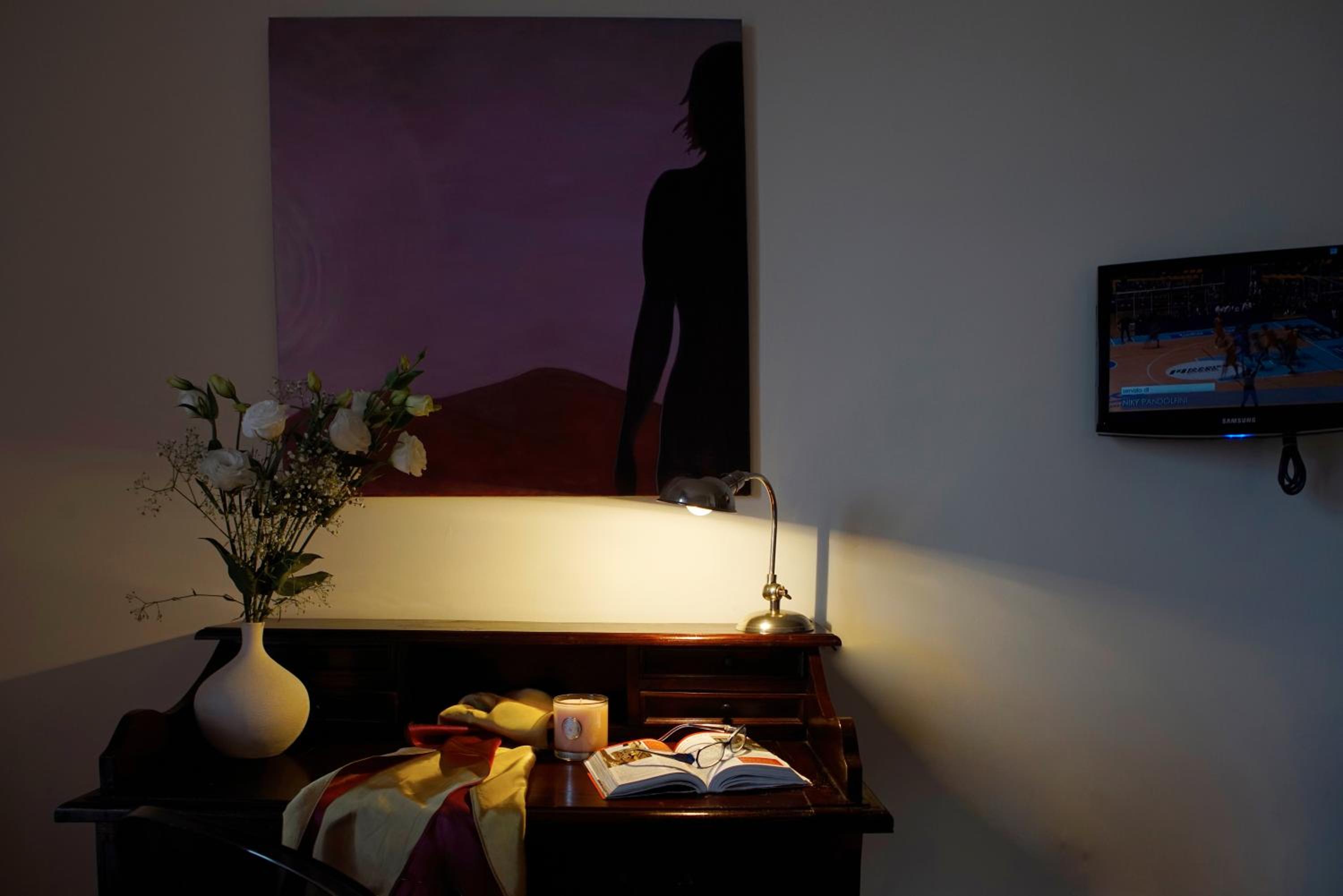 hotel room