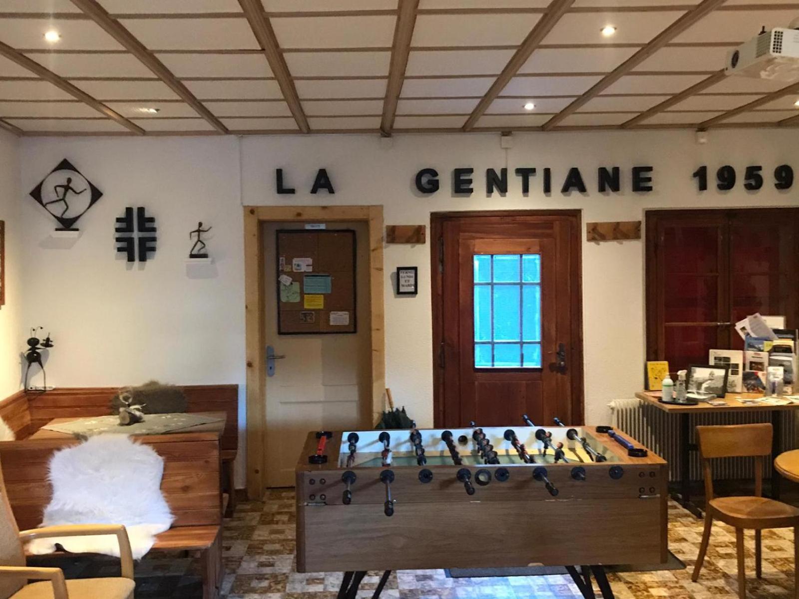 Auberge Restaurant les Aiguilles Rouges