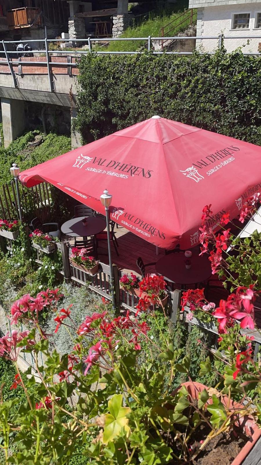 Auberge Restaurant les Aiguilles Rouges