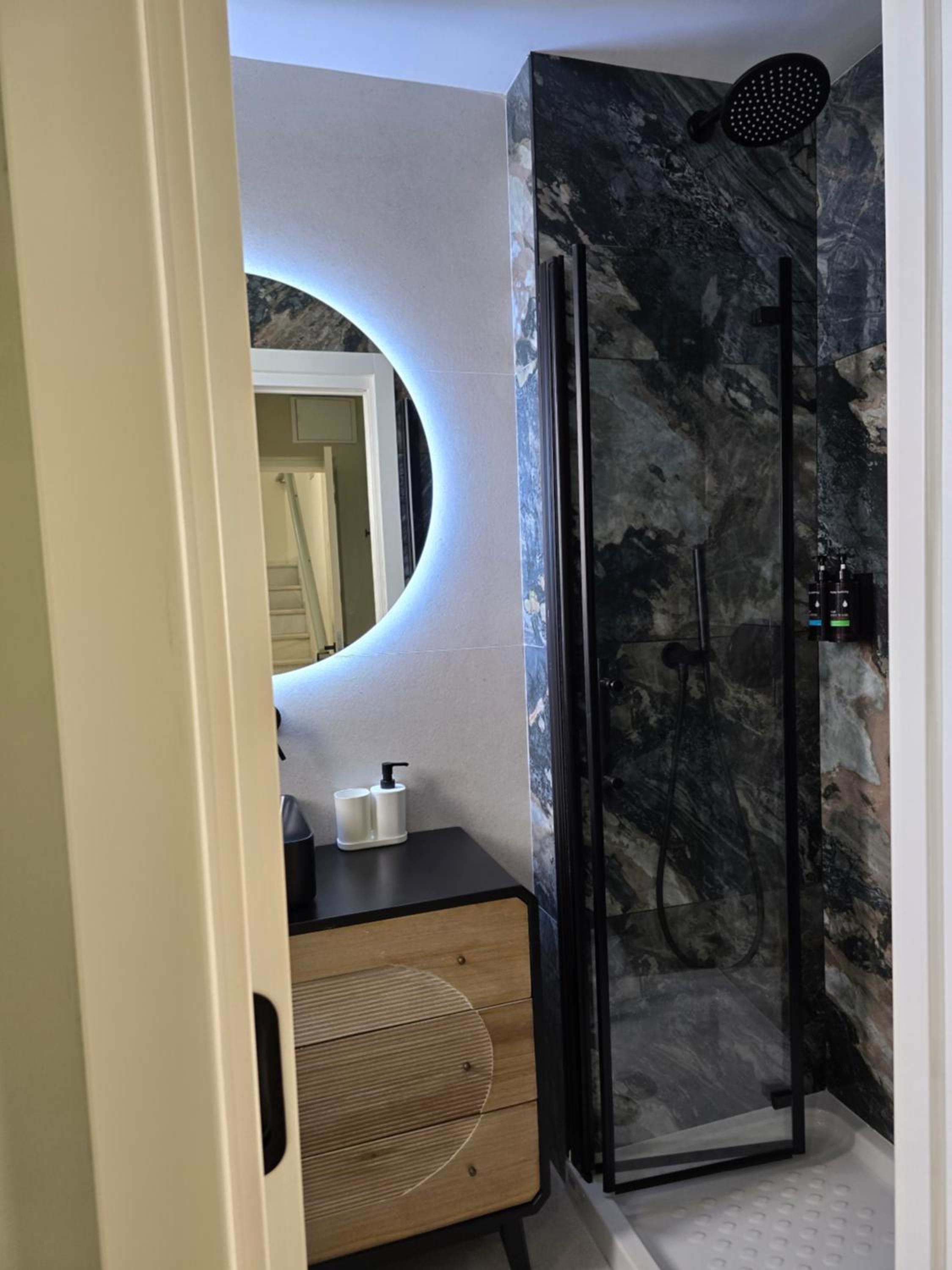 Casa Lyrata Comfort & Design