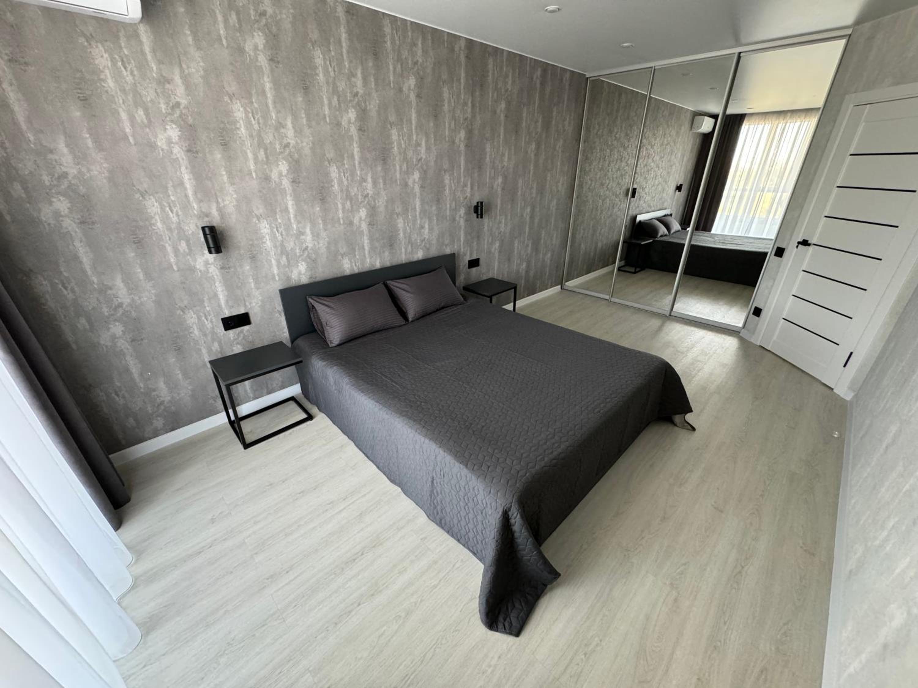 Люкс Апартаменты Gray Pearl на Подолье view 2