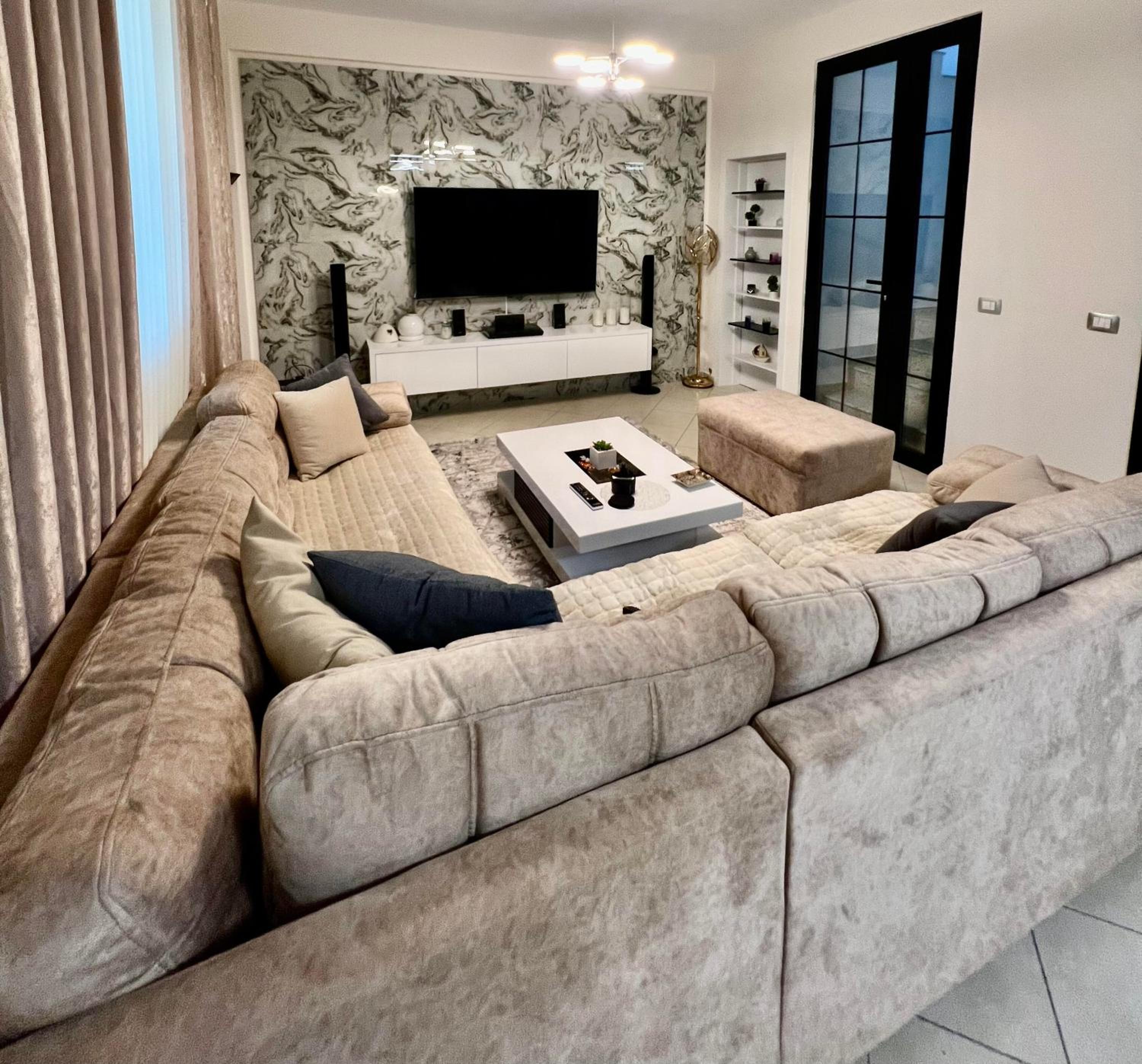 Villa Leandro