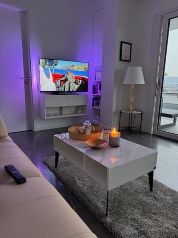 Ferienwohnung - Penthauswohnung Albblick, traumhafter Ausblick, ruhige Lage