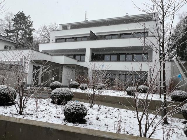 Ferienwohnung - Penthauswohnung Albblick, traumhafter Ausblick, ruhige Lage