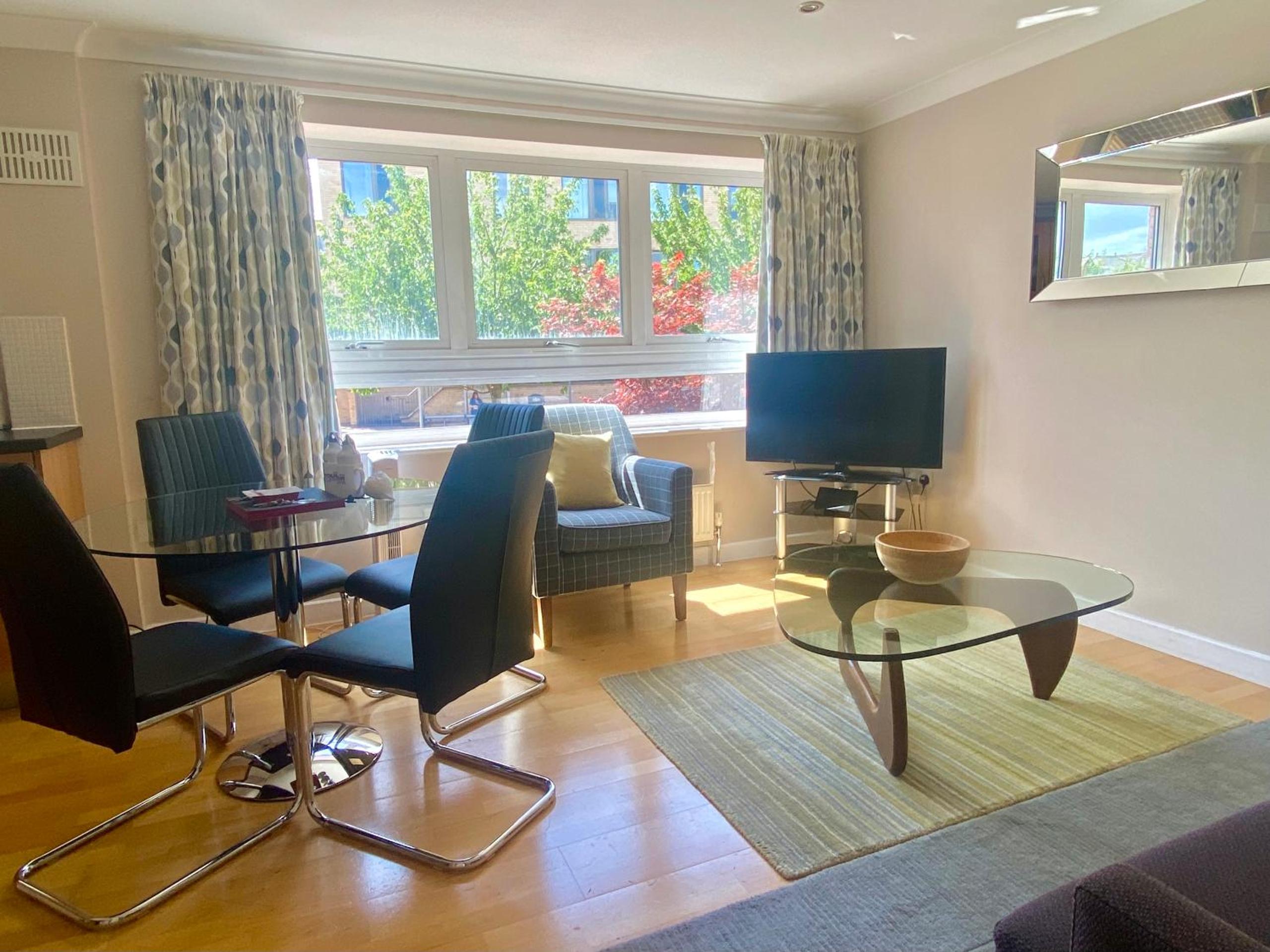Your Space Apartments - Market Rise view 3