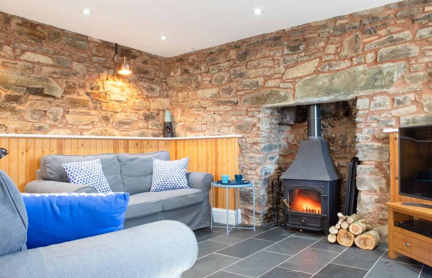 9 Achnacloich