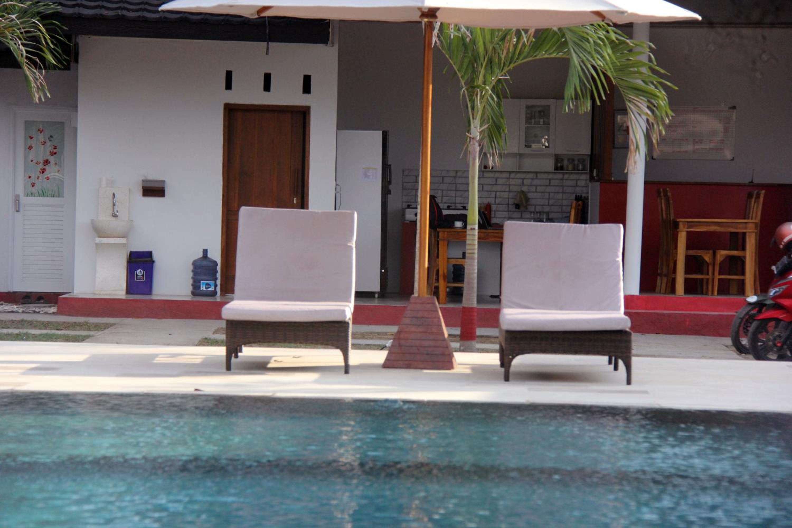Trytan Gerupuk Homestay view 2