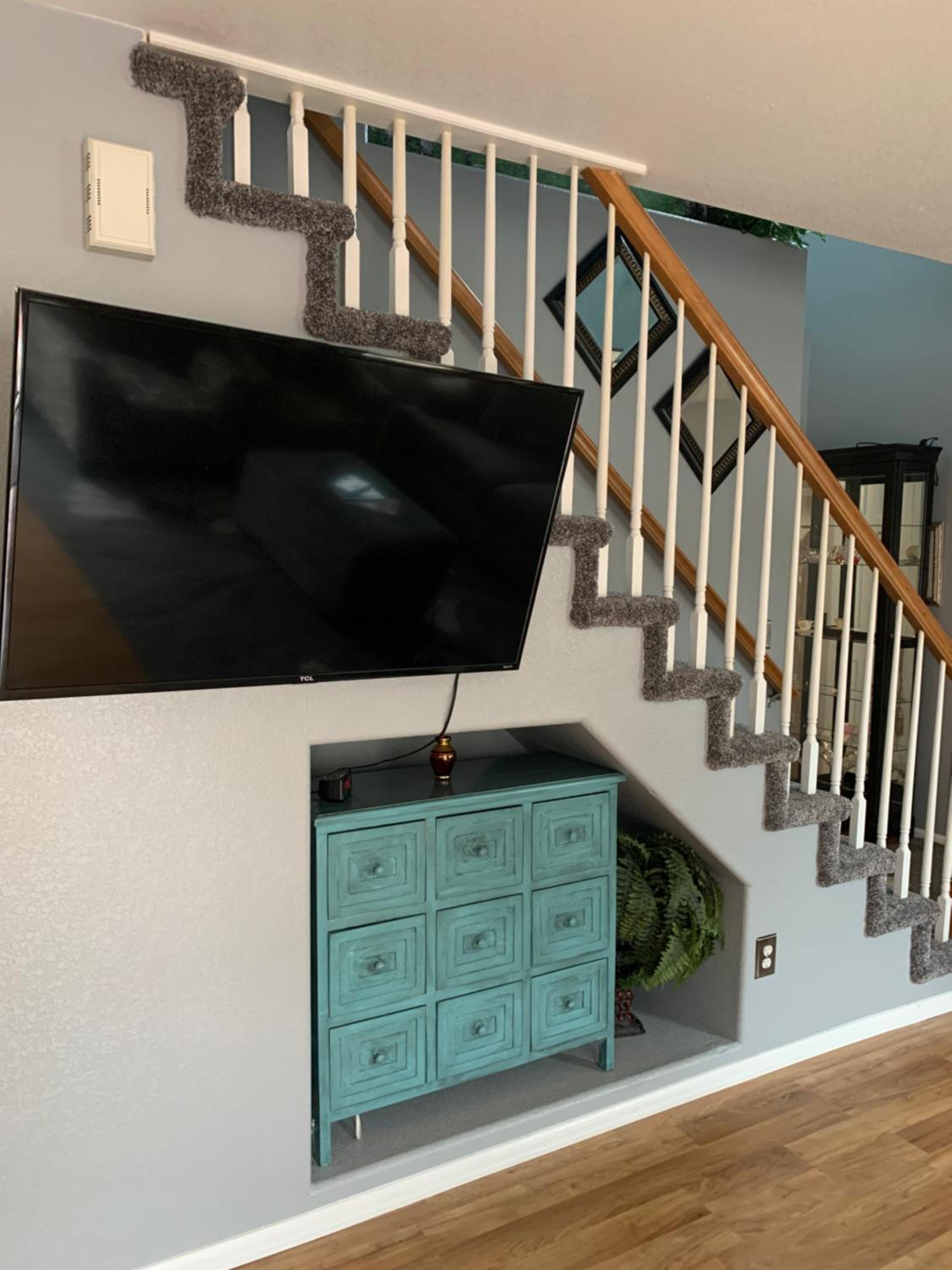 Charming 3 bed 3 bath home, super cozy, close to DIA