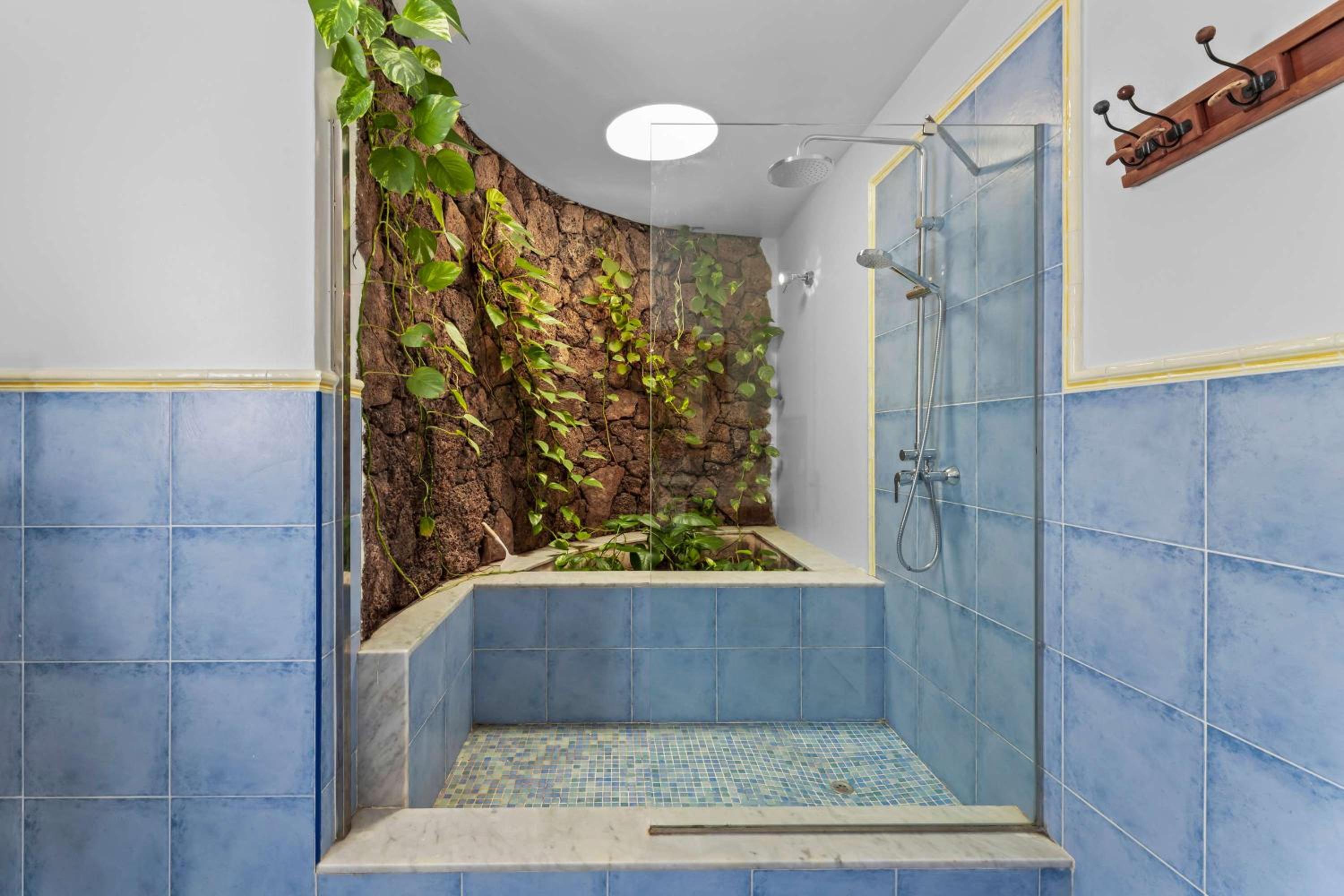 Evergreen Villa
