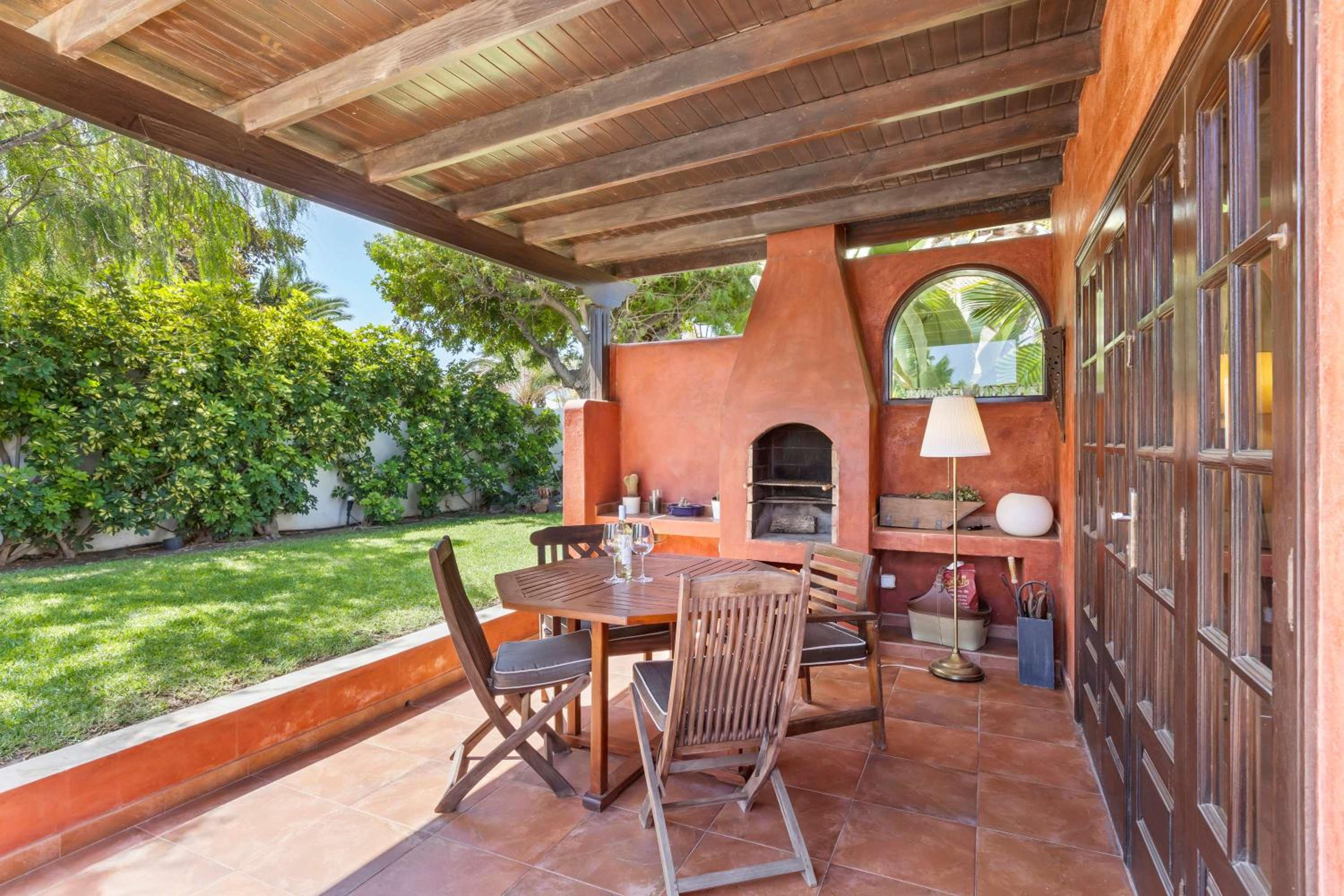 Evergreen Villa