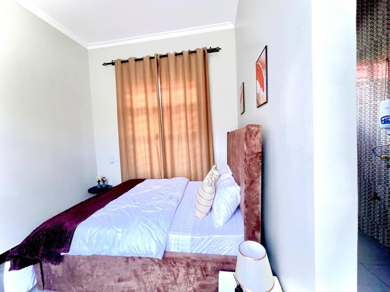 Airport Haven, Private Home near Julius Nyerere International Airport view 3
