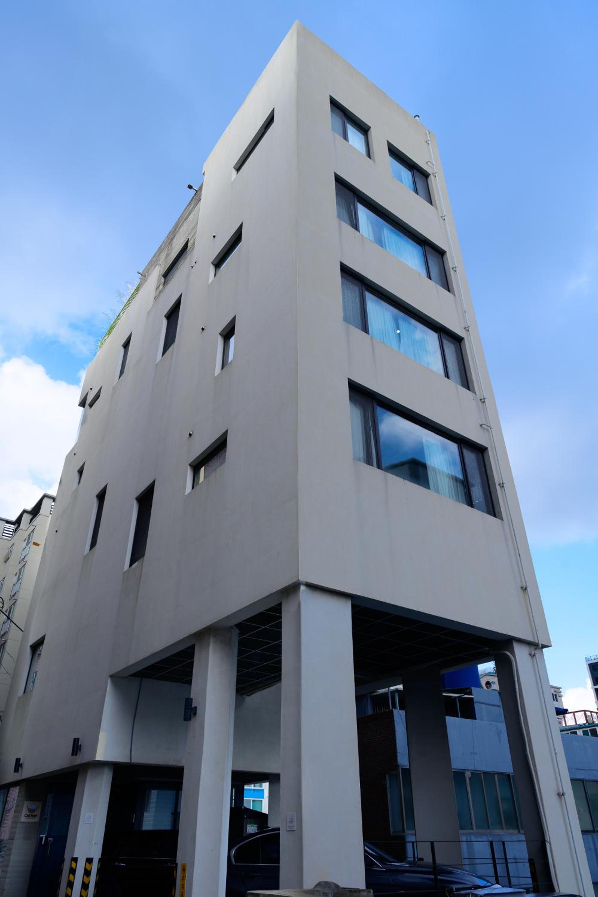 Catnap guesthouse