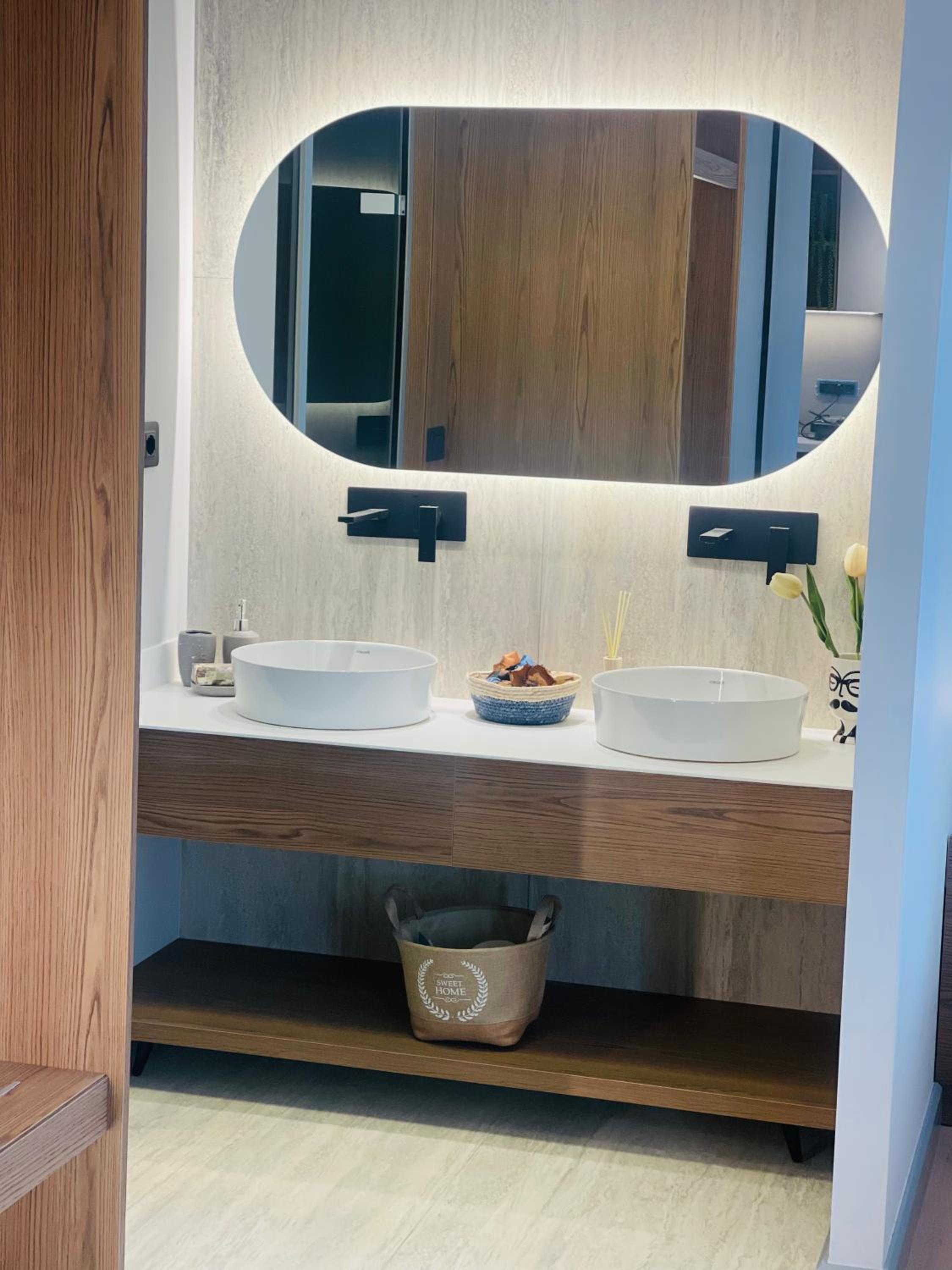 Marina Bay Luxury Apartment Vlora