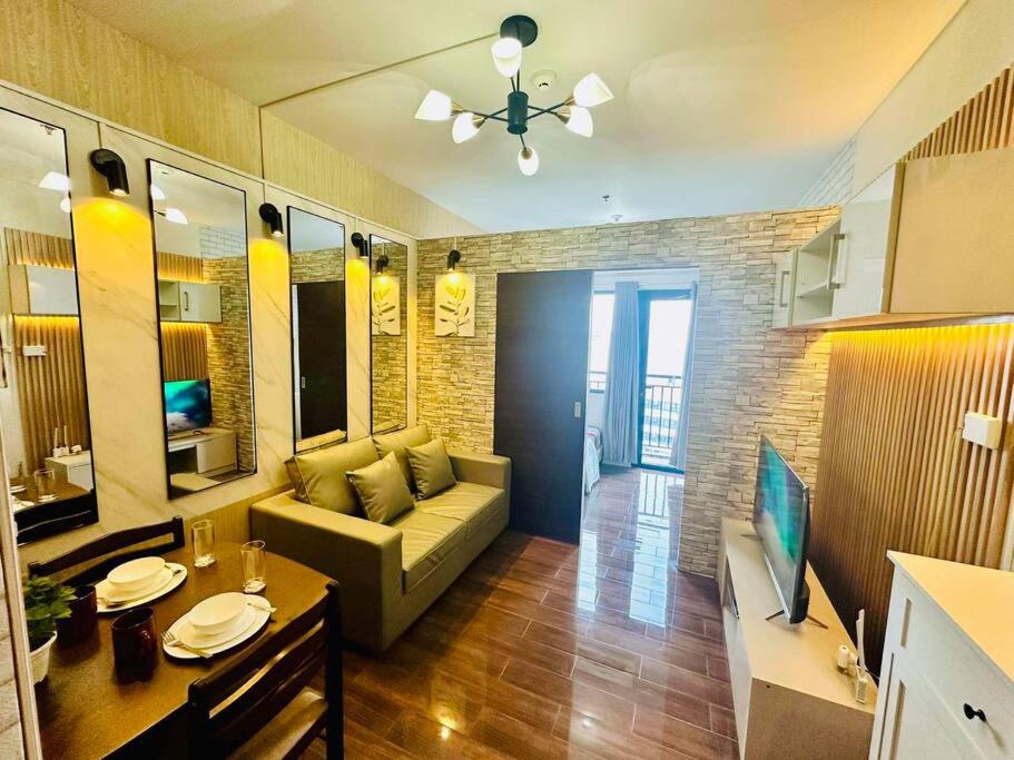 Classy Modern Haven 1BR Air Residence Makati photo 2