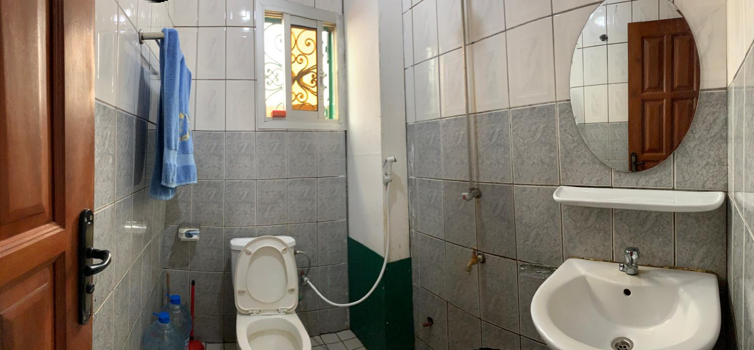 Big apartment Yaoundé 2 rooms