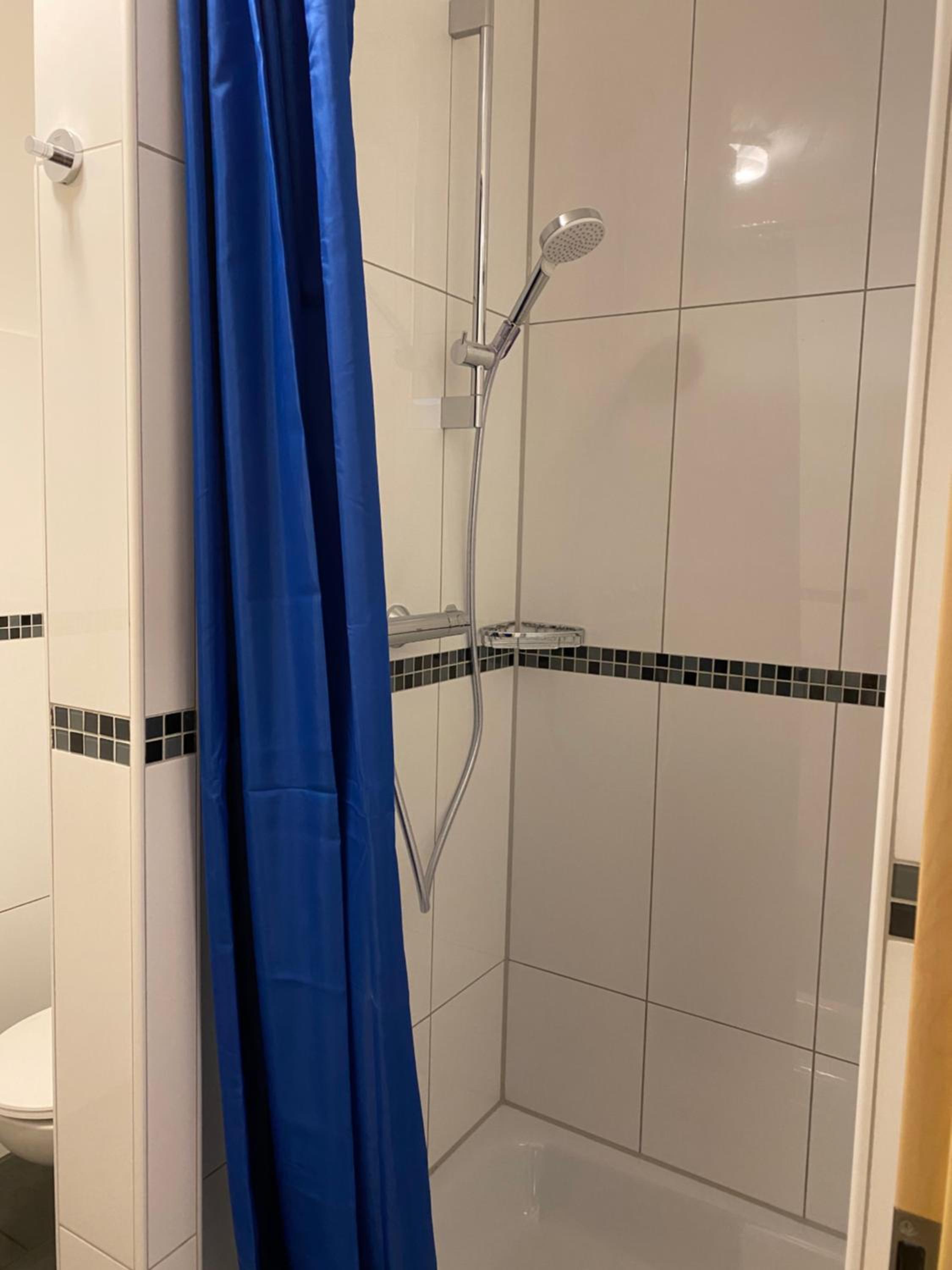 Wohnung mit 4 Schlafzimmer, bis 6 Personen, Privatparkplatz