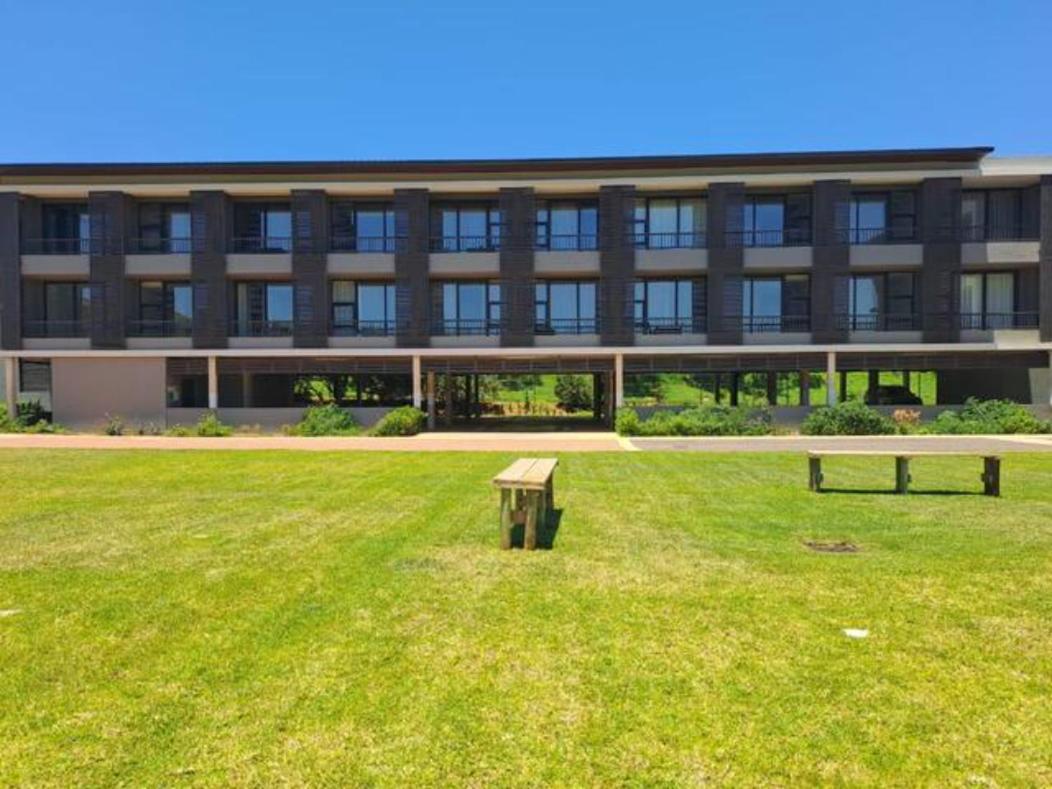 Zimbali Boulevard Suites 135 view 2