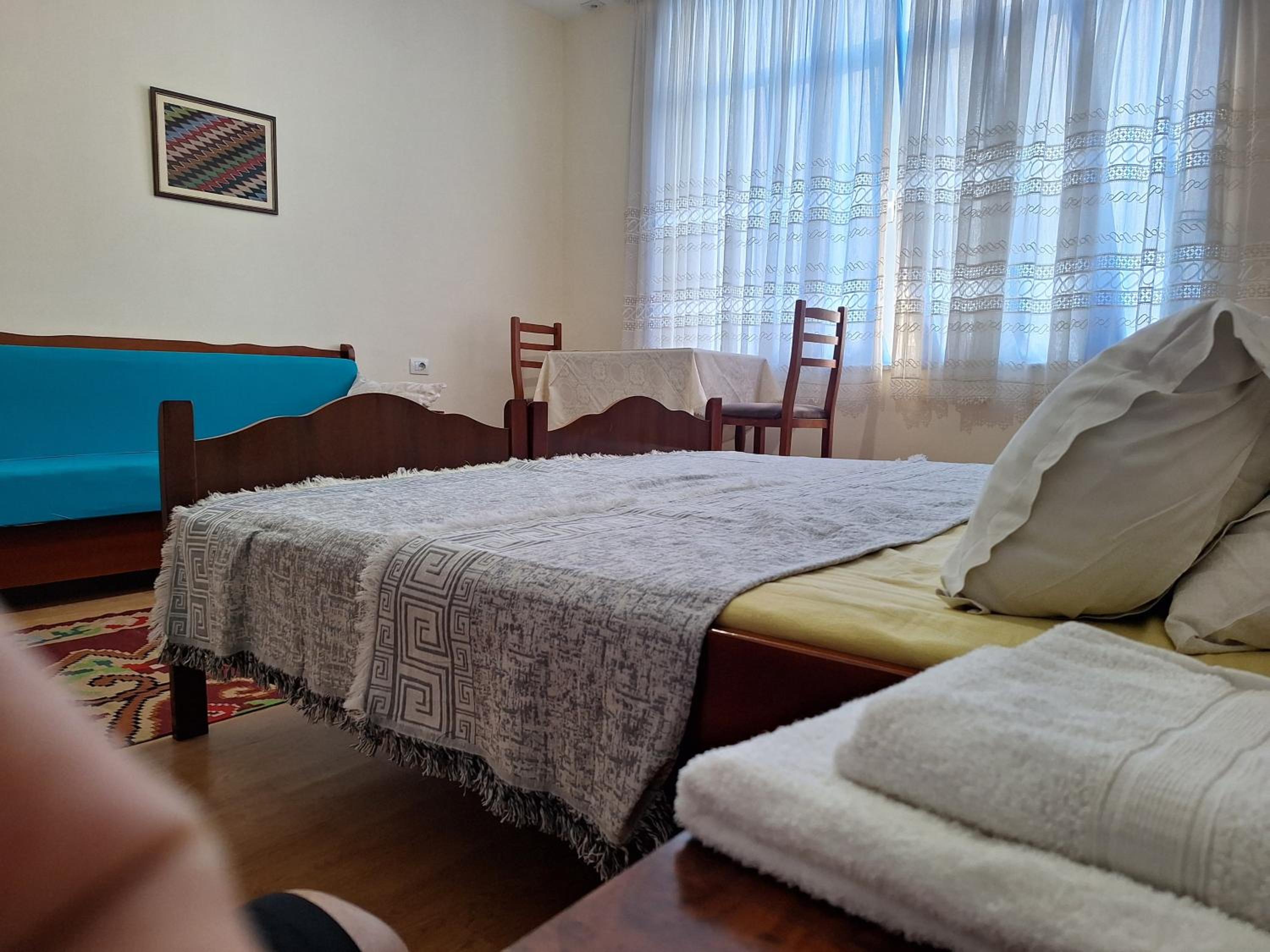 Rowdy Guest House