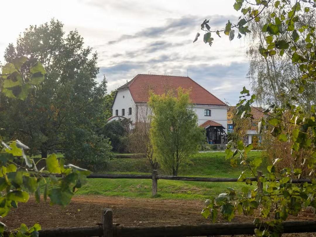 Penzion Horse Farm Lechovice