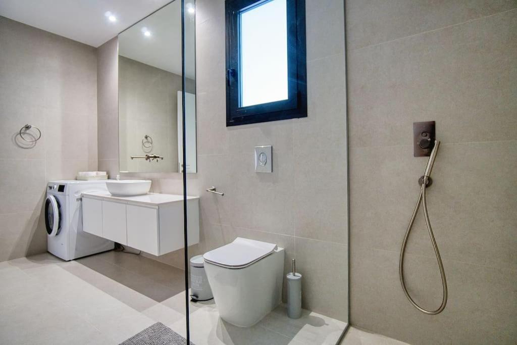 Starry Bay luxury home
