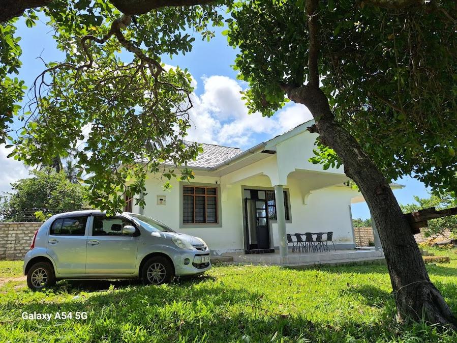 Diani Milele Villas view 3