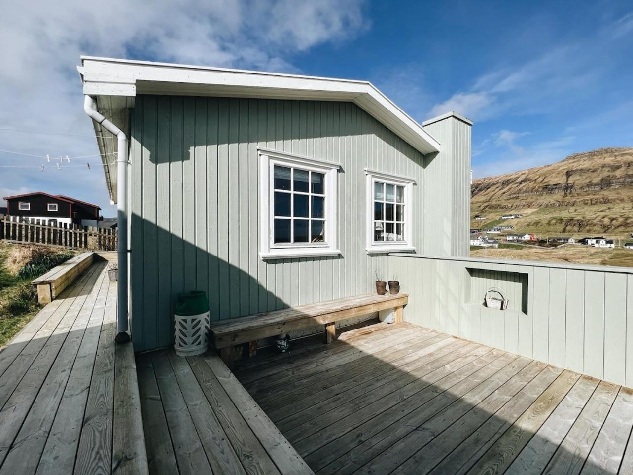 Cosy Two-bedroom Cottage In Lovely Surroundings