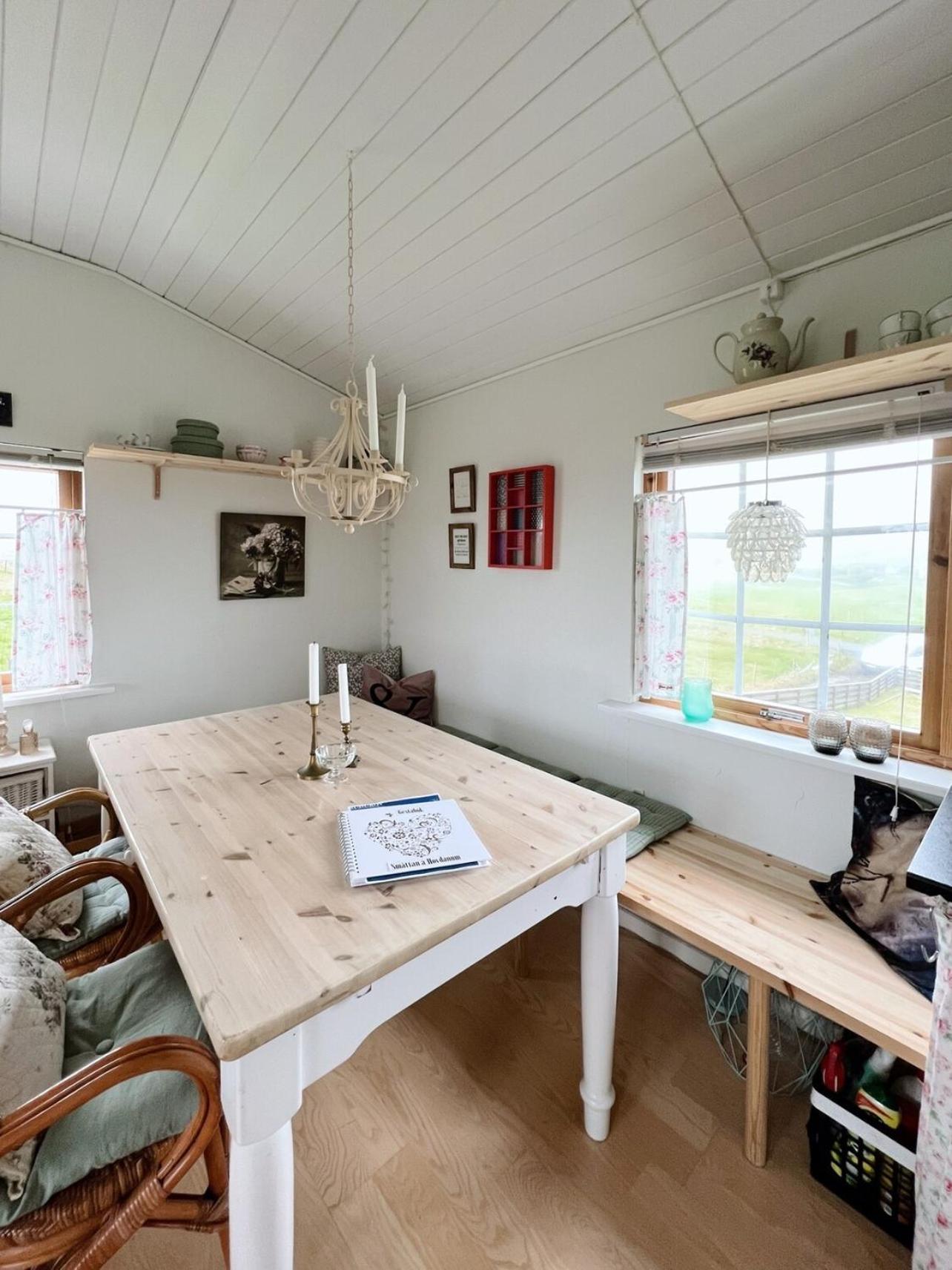 Cosy Two-bedroom Cottage In Lovely Surroundings