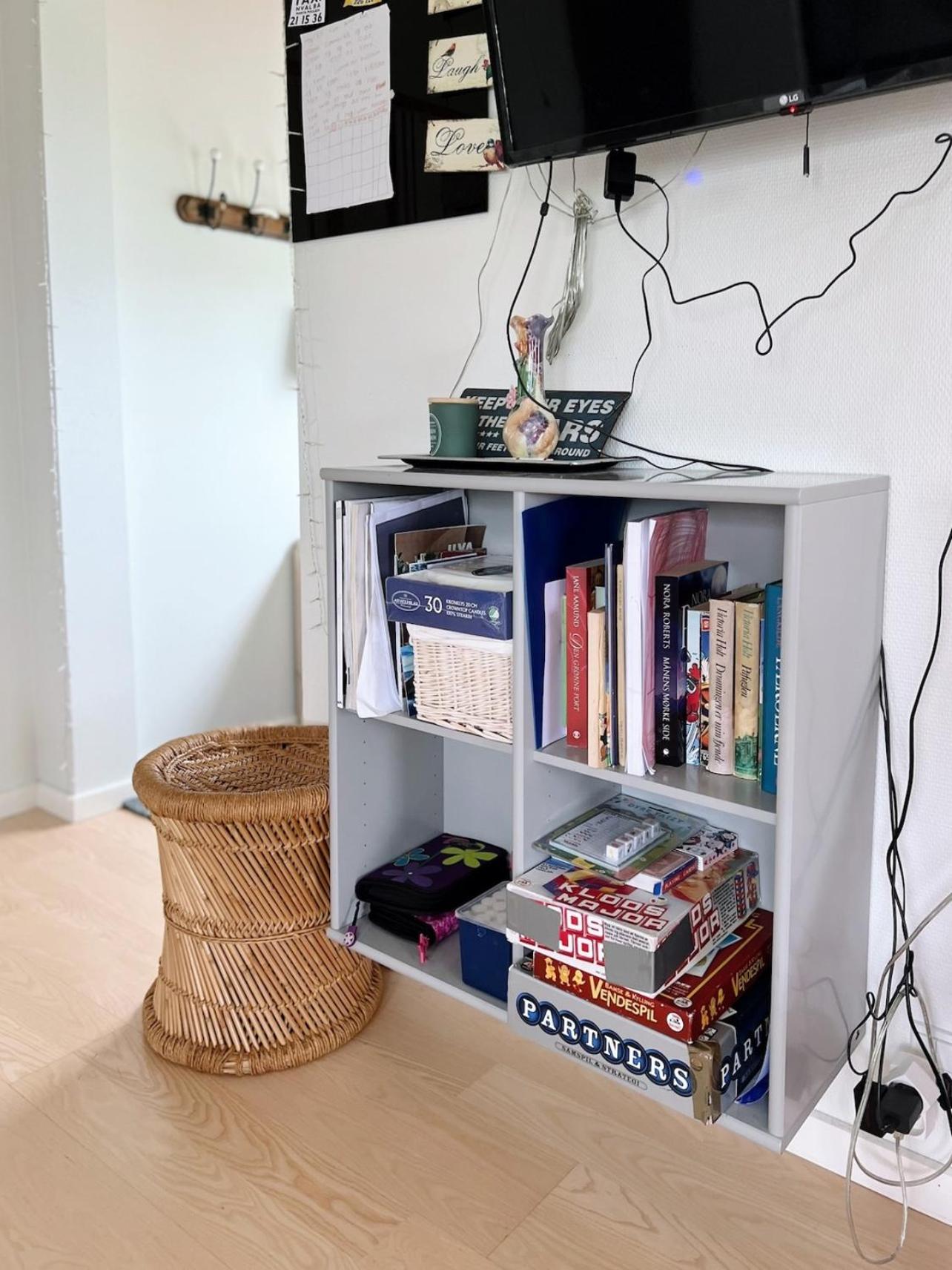 Cosy Two-bedroom Cottage In Lovely Surroundings