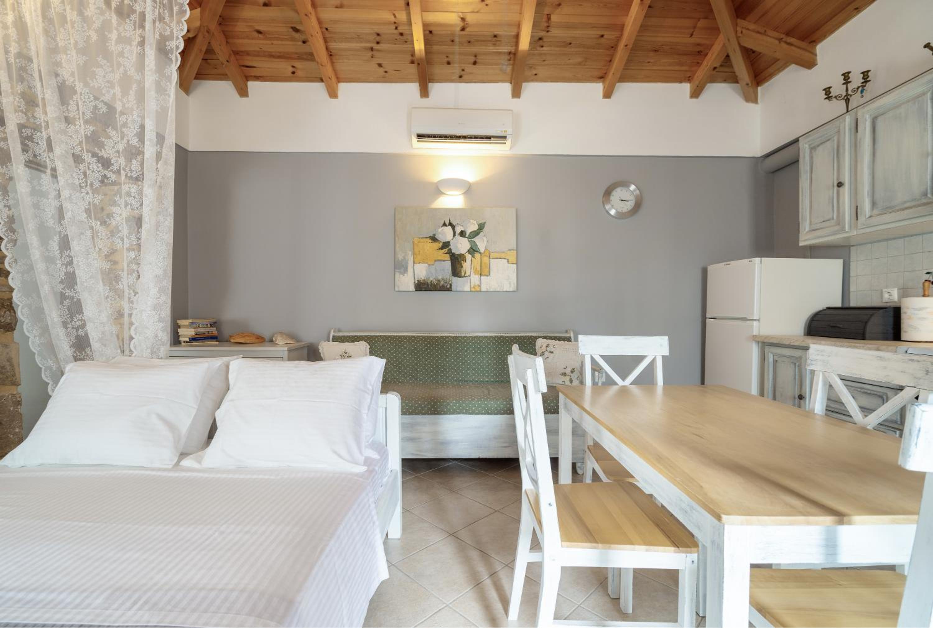 Koilada Family House 2 view 5
