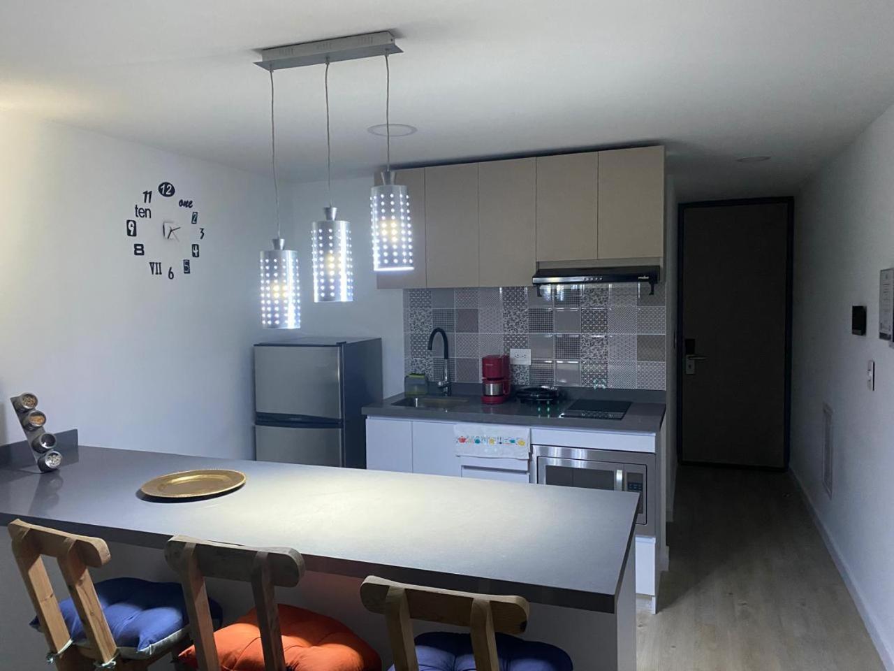 Aparta estudio Unicentro