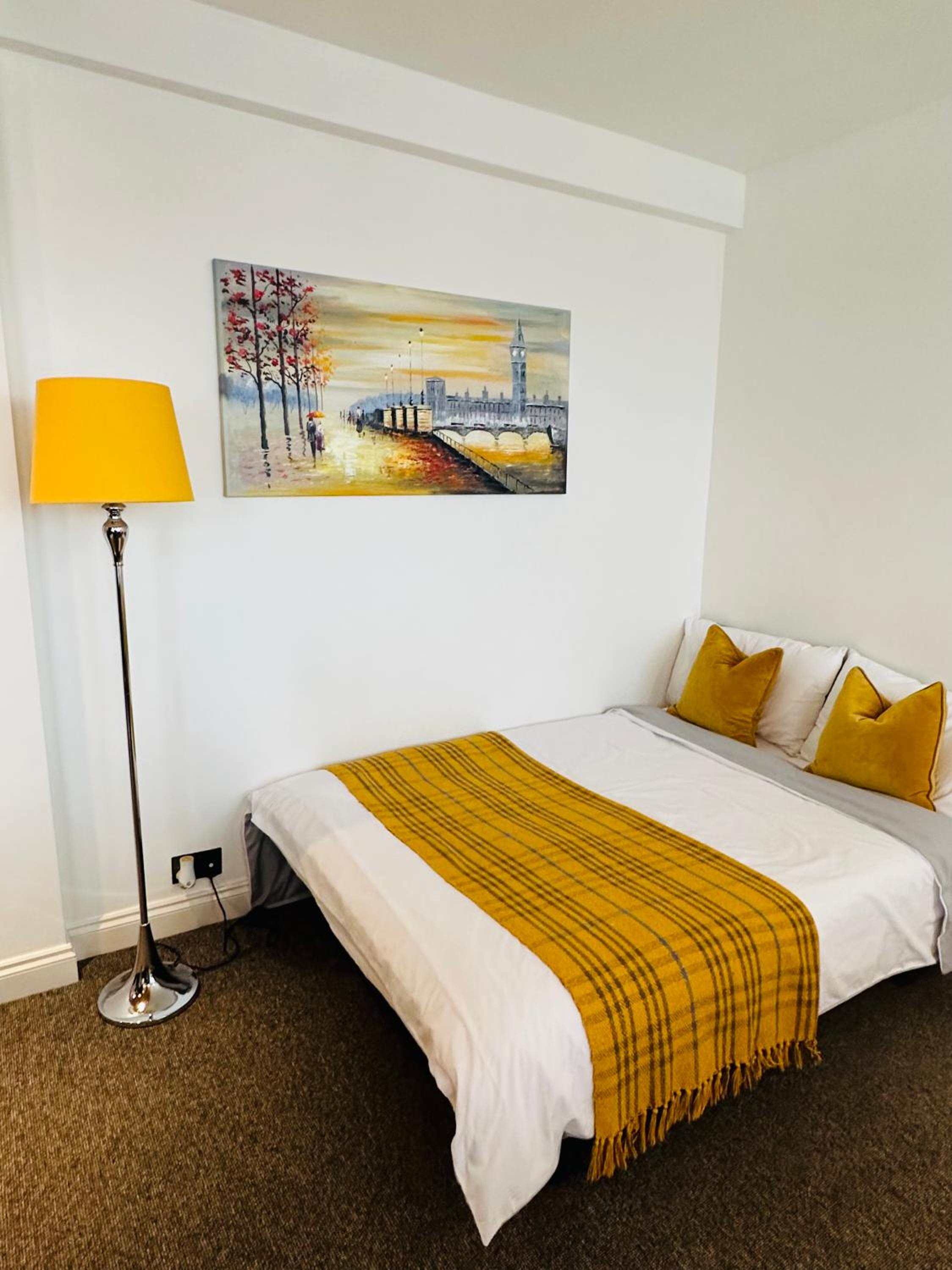 SKY Beautiful Quality Apartment Camden Town