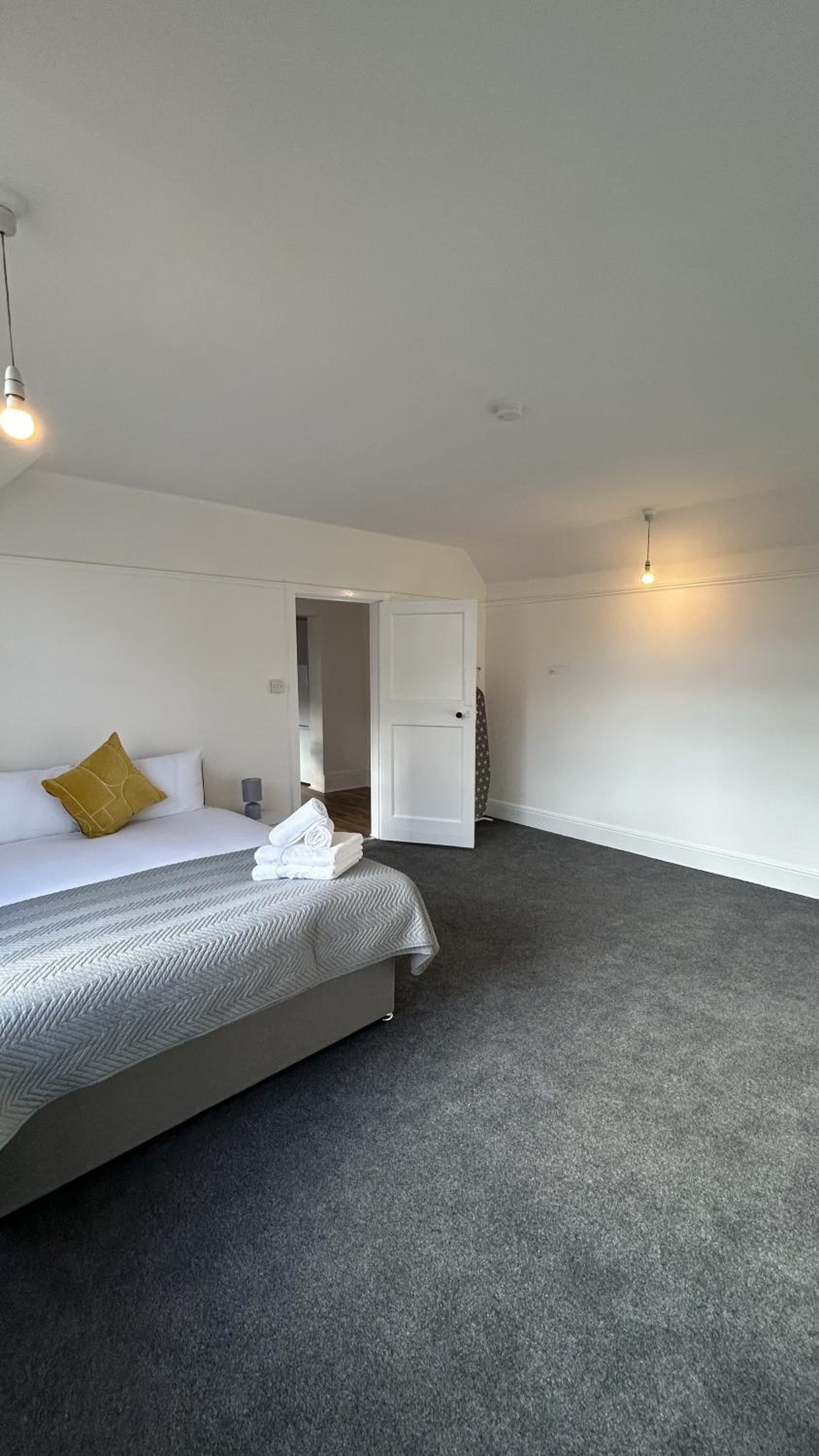 Ustay Fulham
