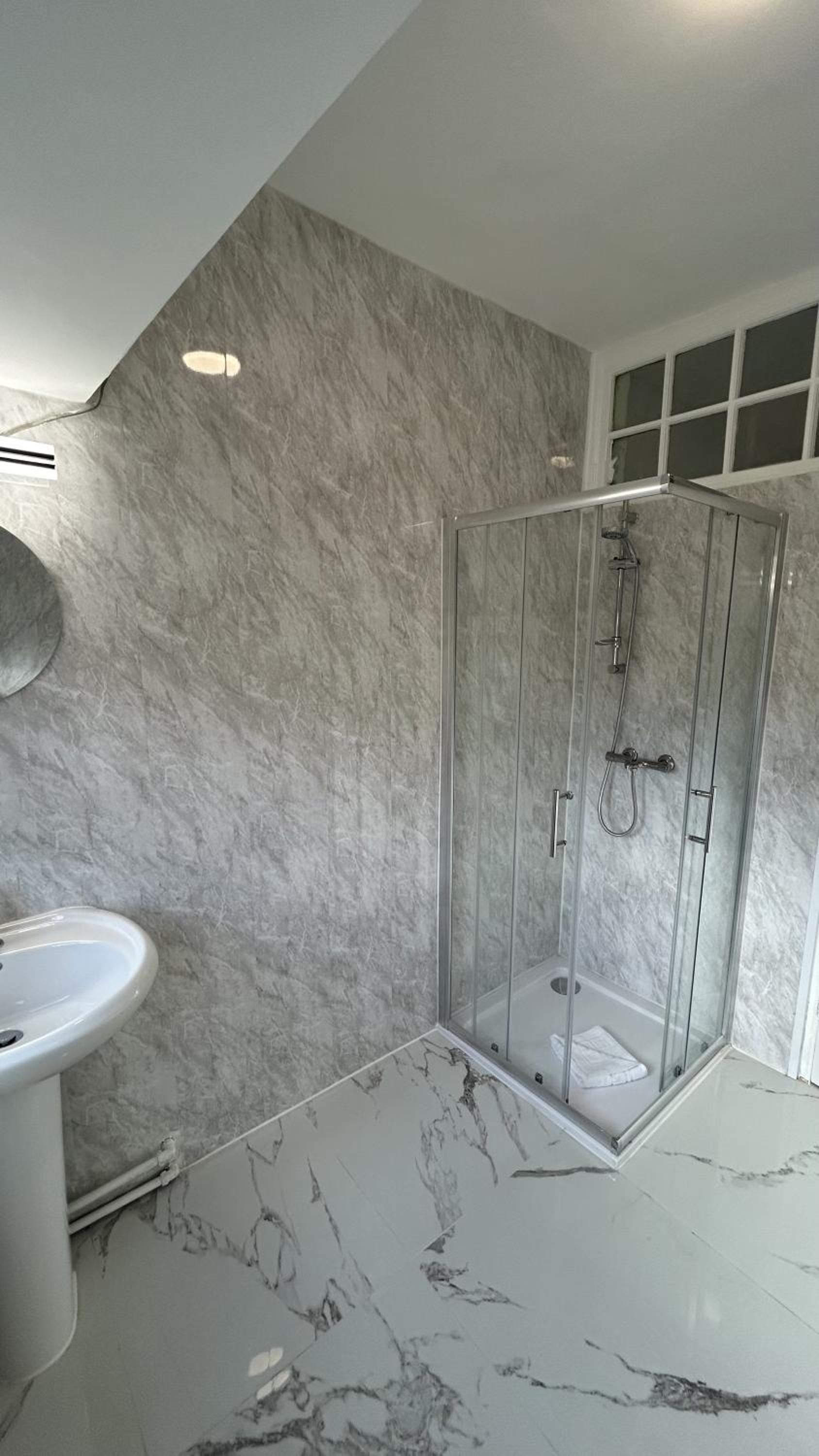 Ustay Fulham