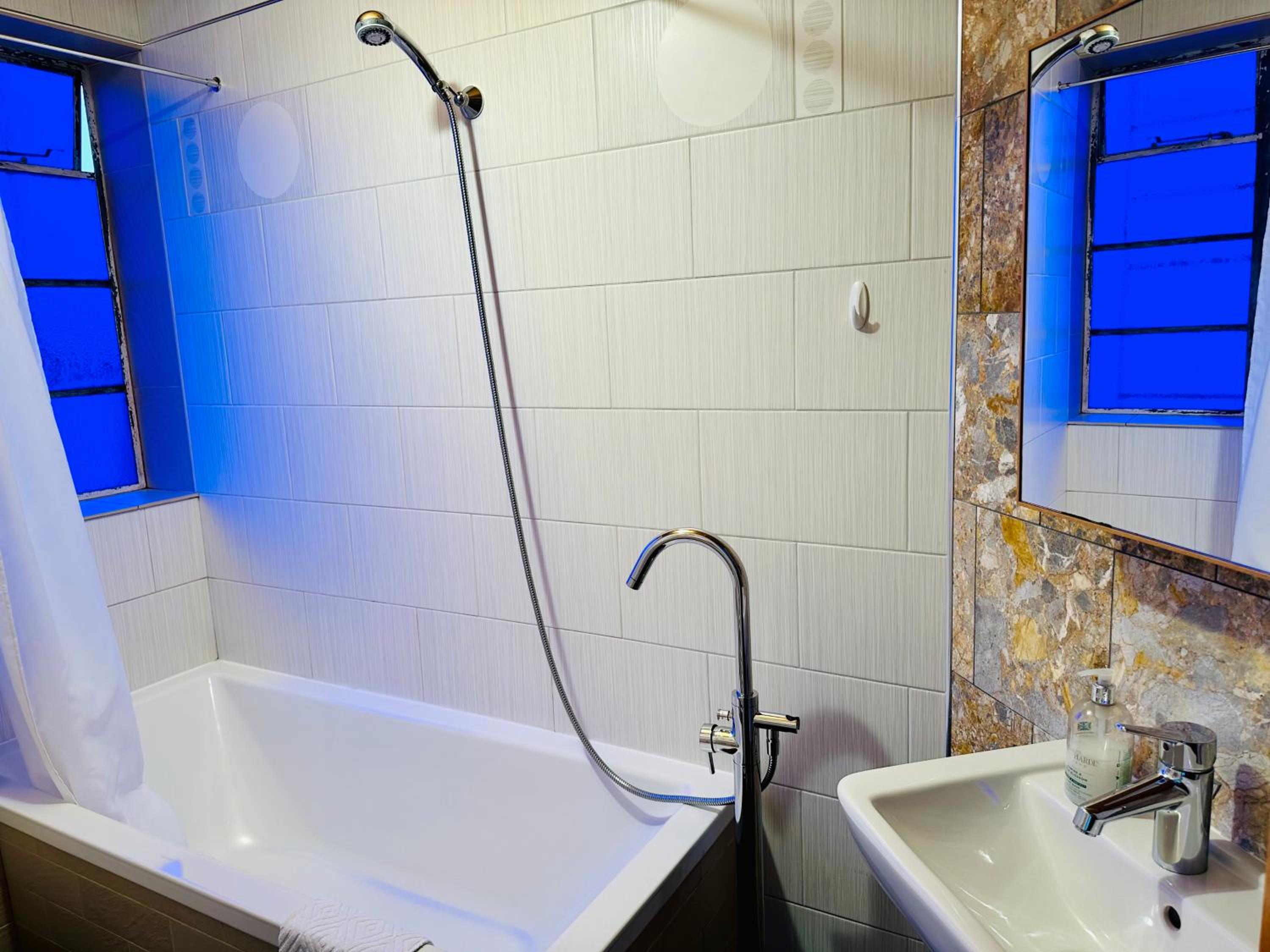 SKY Beautiful Quality Apartment Camden Town