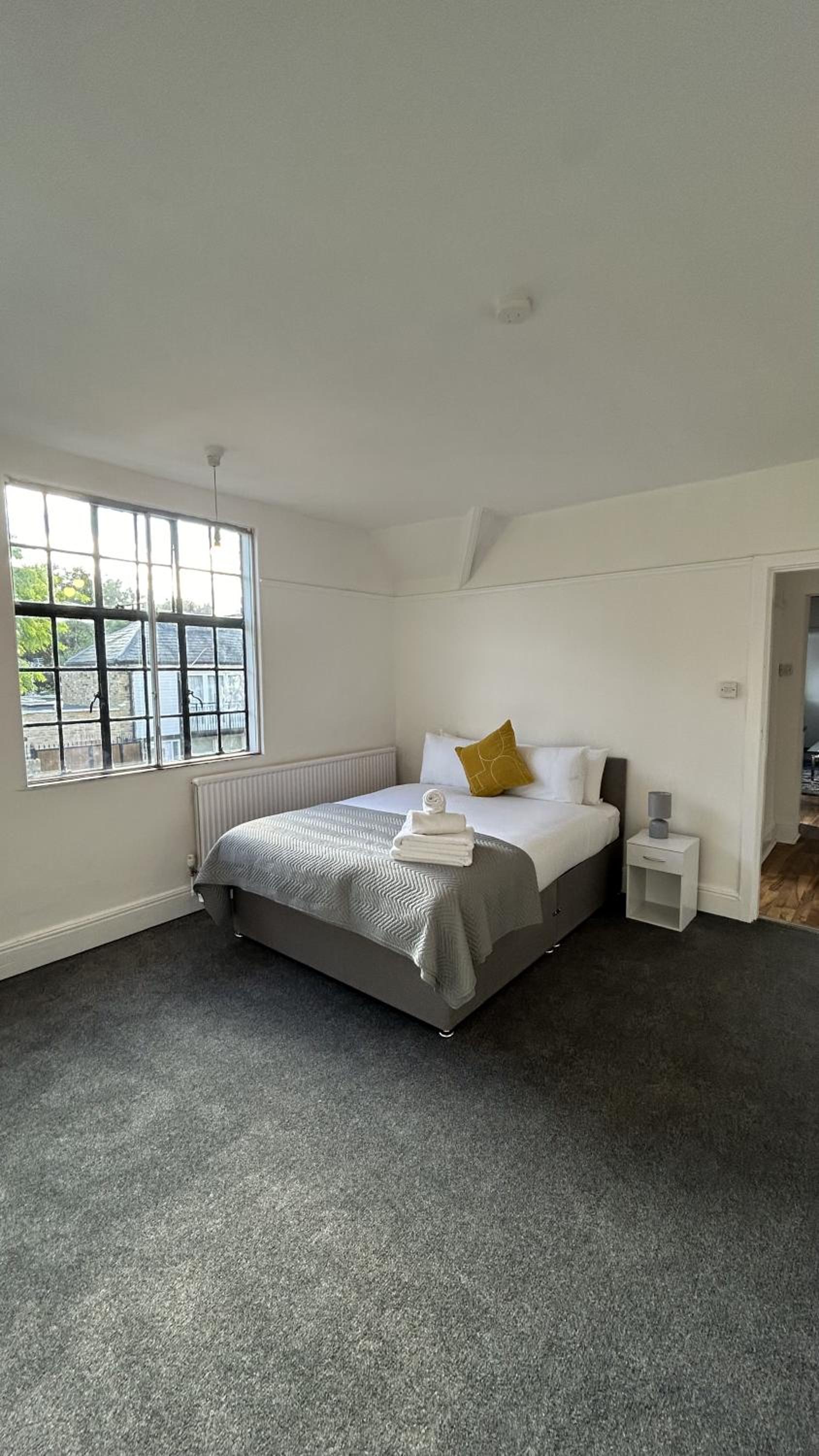 Ustay Fulham