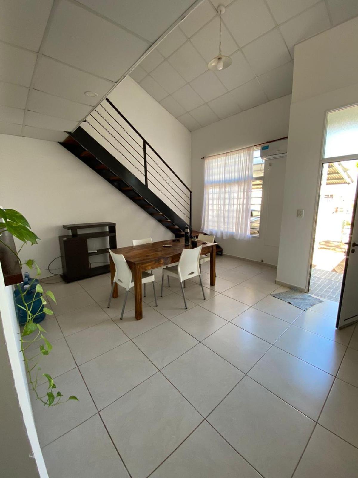DEPARTAMENTO 1 Duplex equipado hasta 4 huéspedes