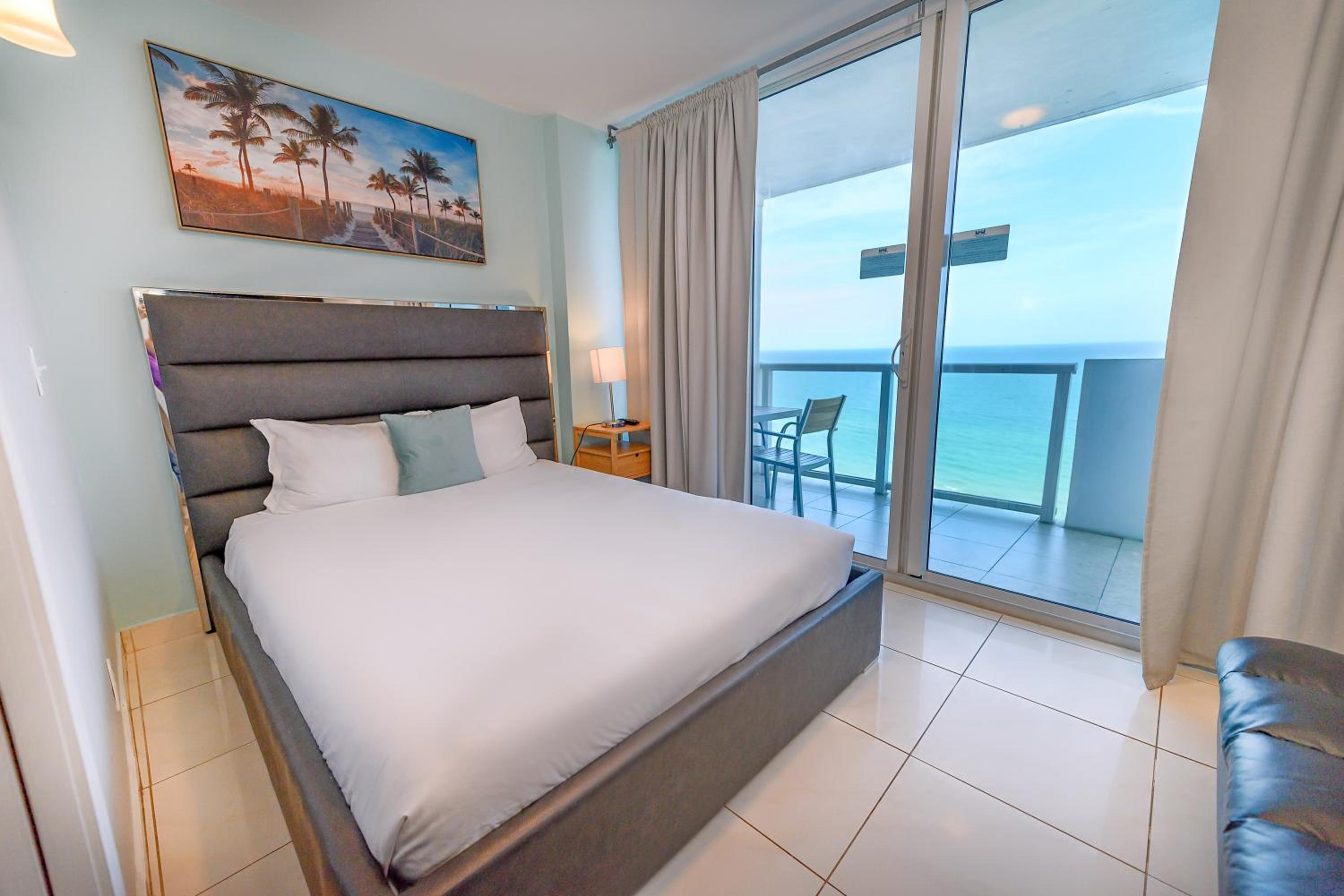 SeaStays-Miami Beach Apartments