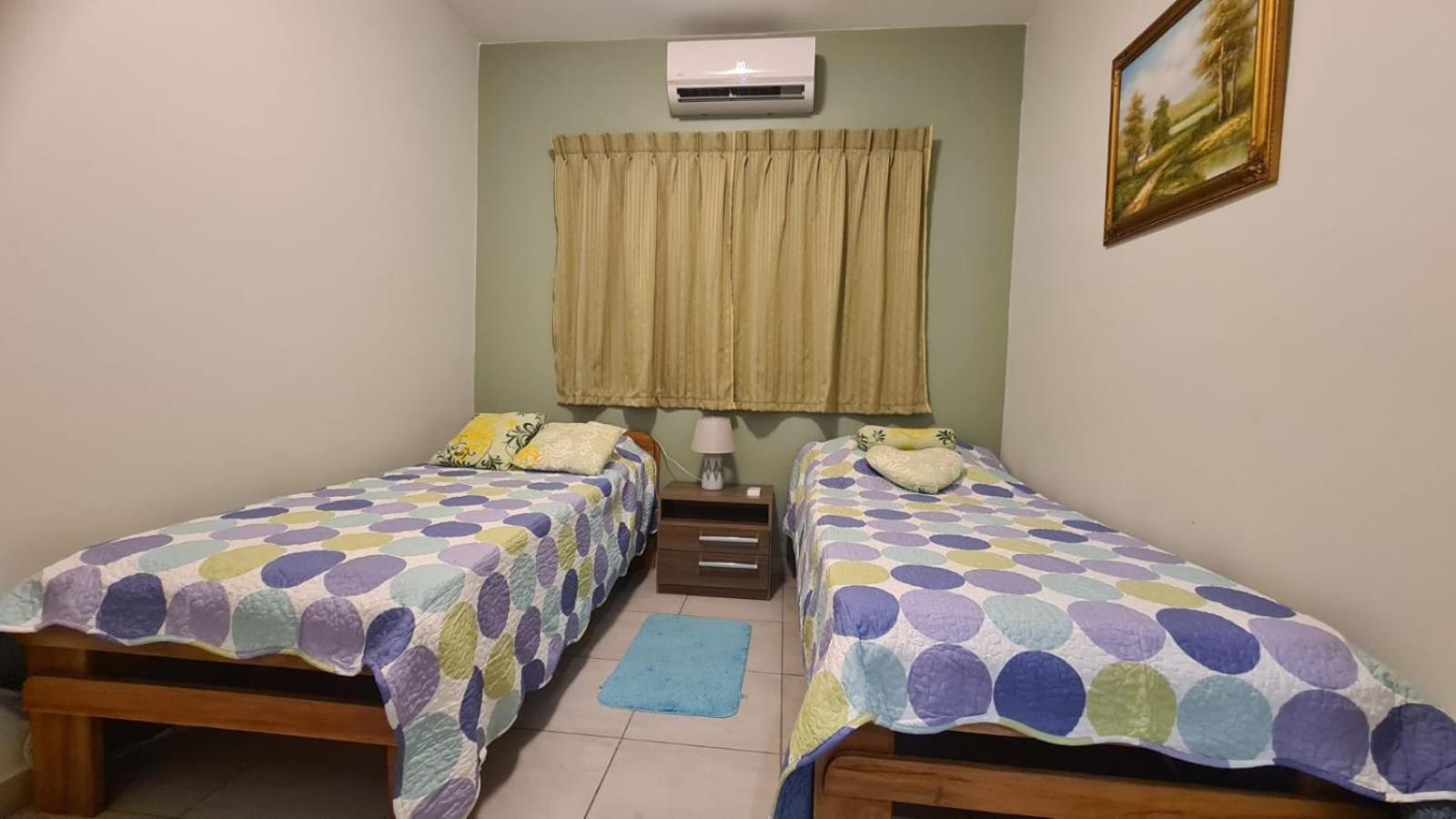 Comfortabele vakantiewoning in Wanica, Suriname view 5
