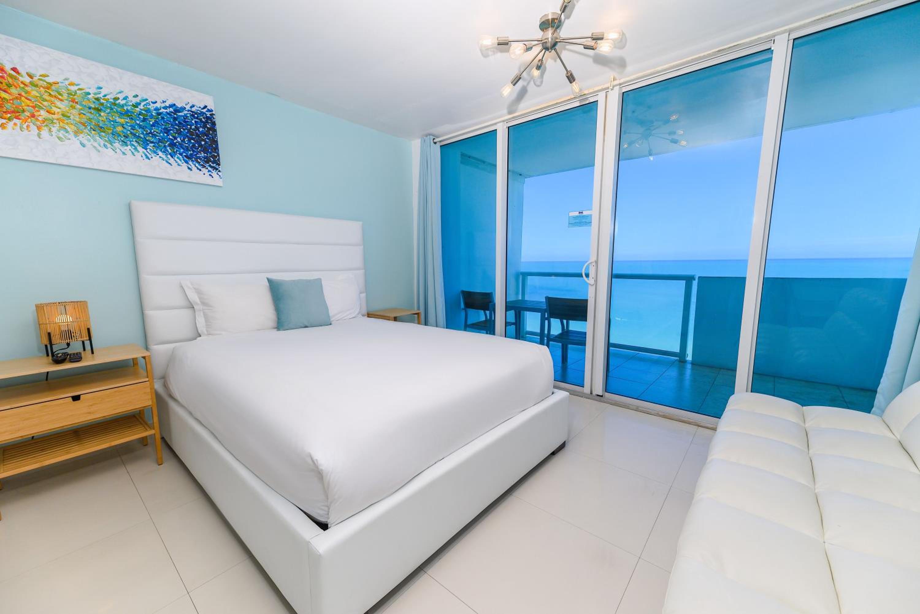 SeaStays-Miami Beach Apartments