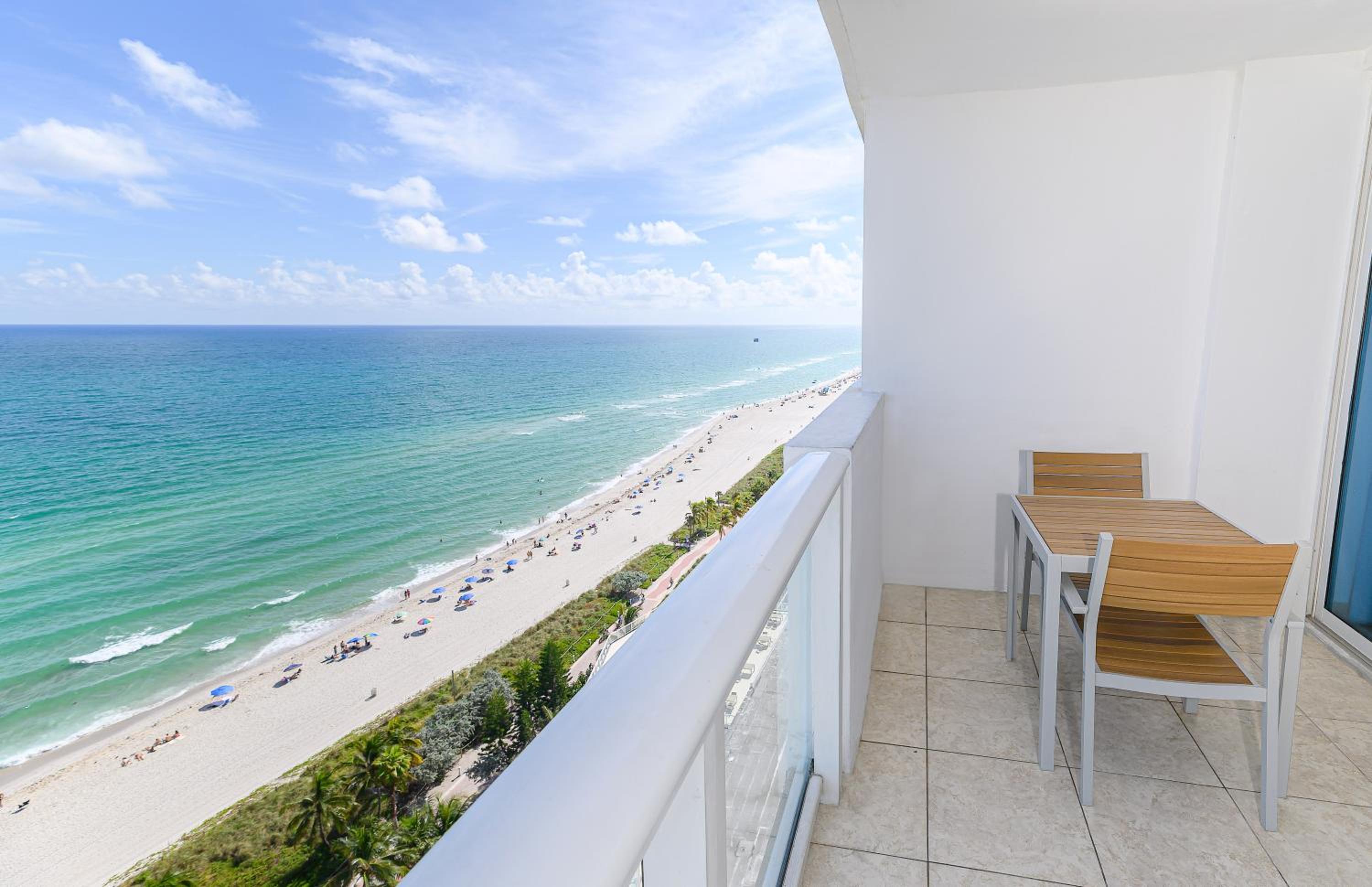 SeaStays-Miami Beach Apartments