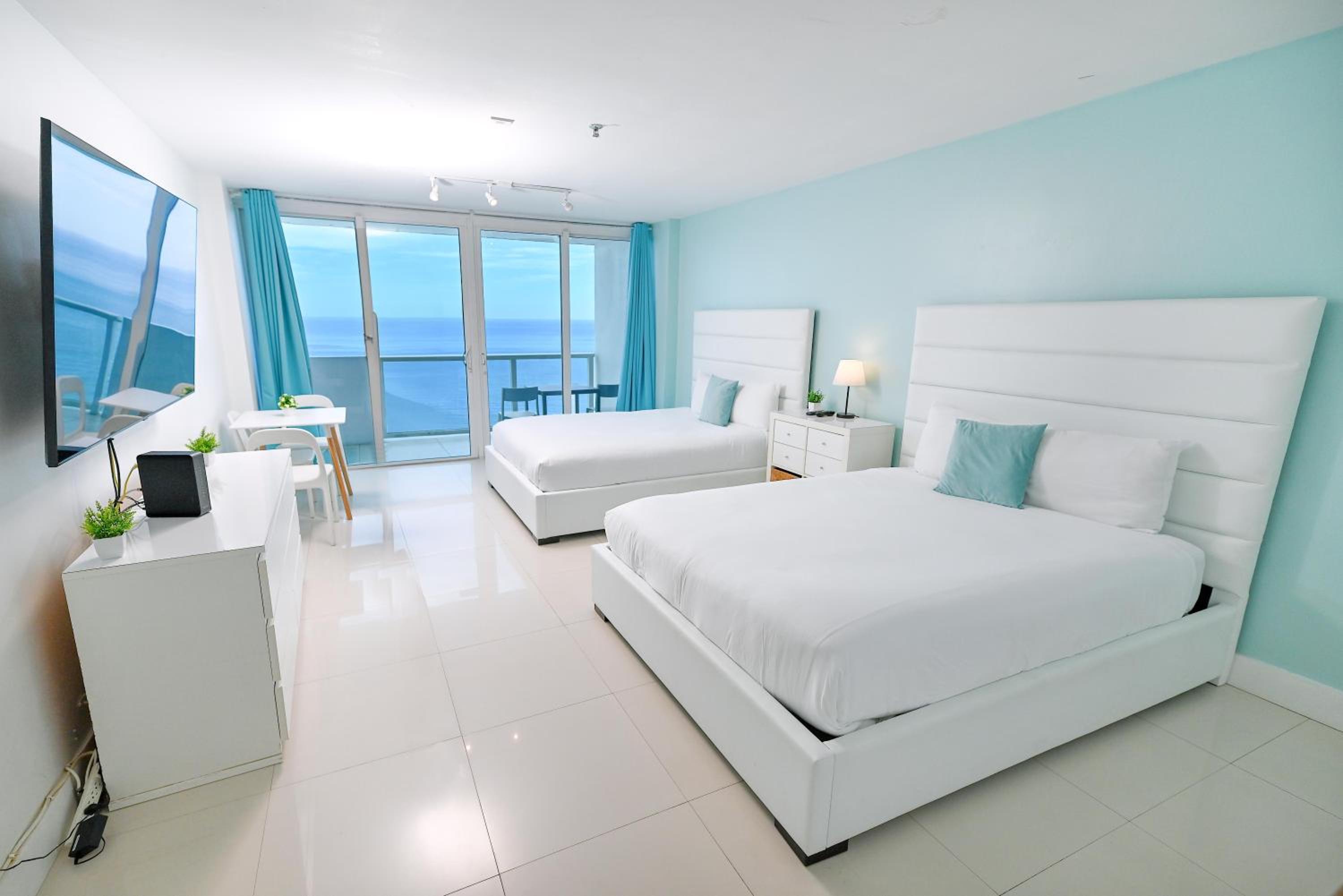 SeaStays-Miami Beach Apartments